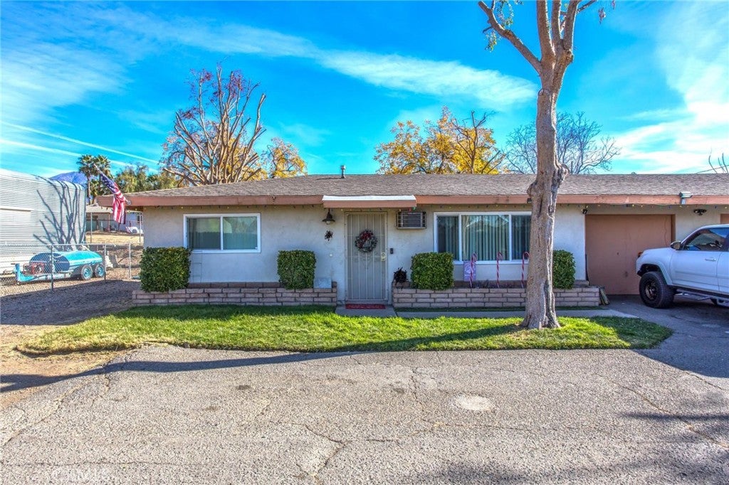 Yucaipa, California, 92399, United States, ,Residential,For Sale,1974880