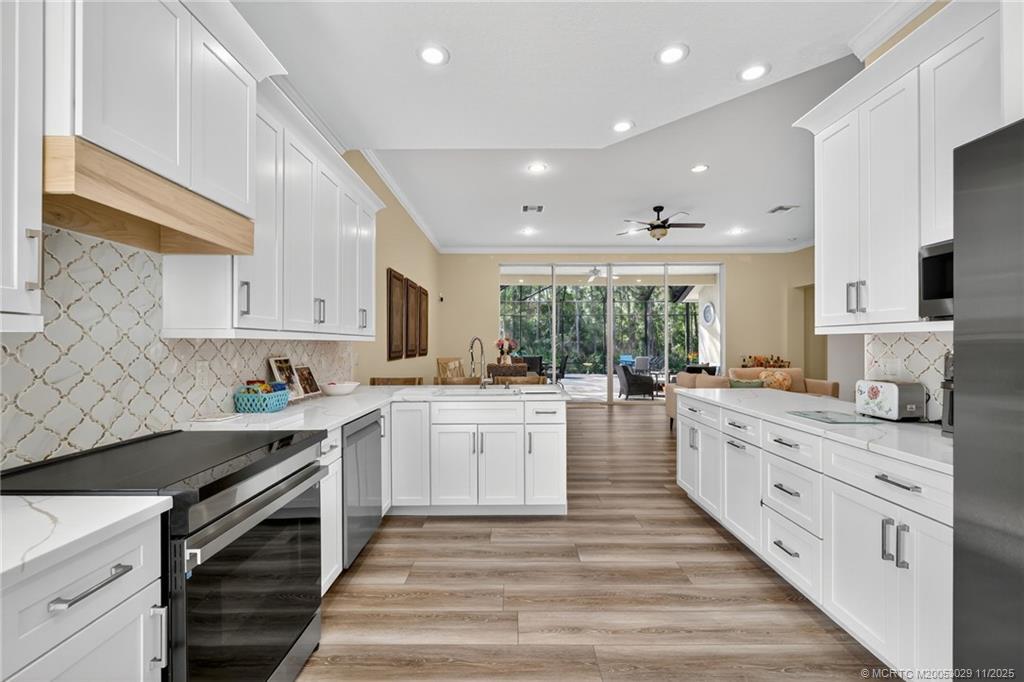 Port St Lucie, Florida, 34986, United States, 3 Bedrooms Bedrooms, ,3 BathroomsBathrooms,Residential,For Sale,1994452