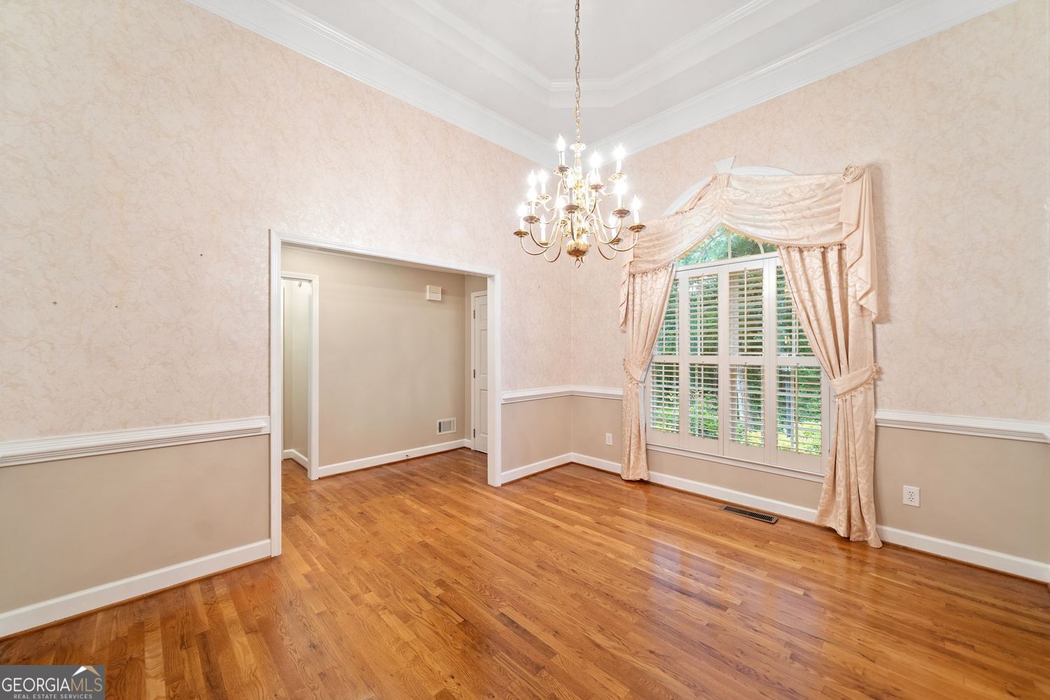 Canton, Georgia, 30114, United States, 4 Bedrooms Bedrooms, ,4 BathroomsBathrooms,Residential,For Sale,1860332