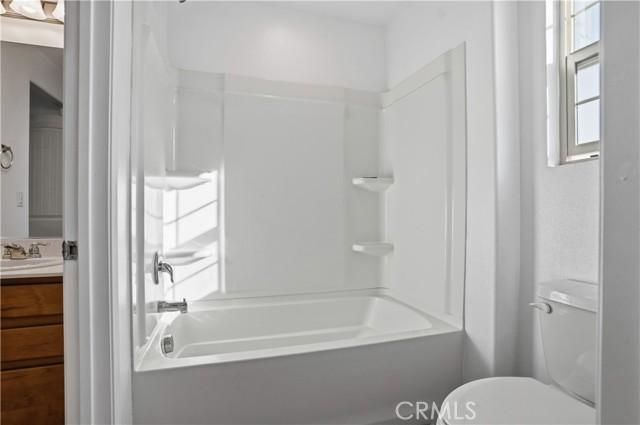 Perris, California, 92571, United States, 5 Bedrooms Bedrooms, ,4 BathroomsBathrooms,Residential,For Sale,2002101