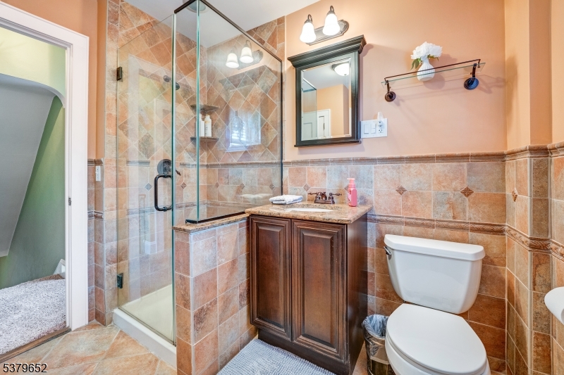 Elizabeth City, New Jersey, 07208, United States, 3 Bedrooms Bedrooms, ,2 BathroomsBathrooms,Residential,For Sale,1926439