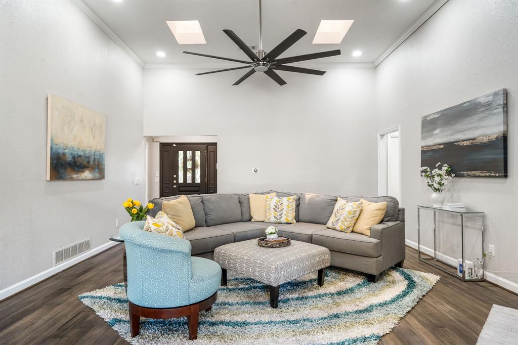 Dallas, Texas, 75287, United States, 3 Bedrooms Bedrooms, ,2 BathroomsBathrooms,Residential,For Sale,1902749
