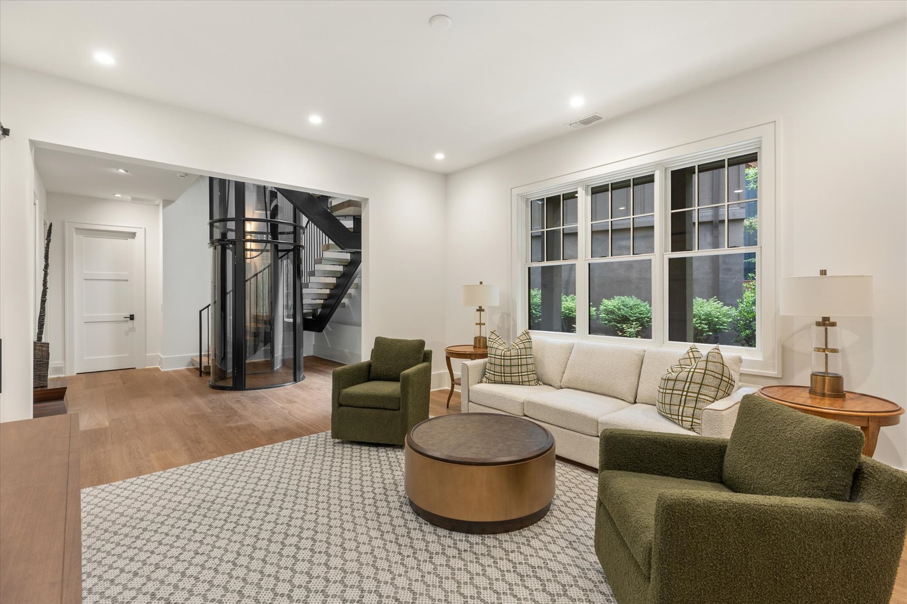  504 Birchwood Drive Unit B-2 Highlands - 物件實景