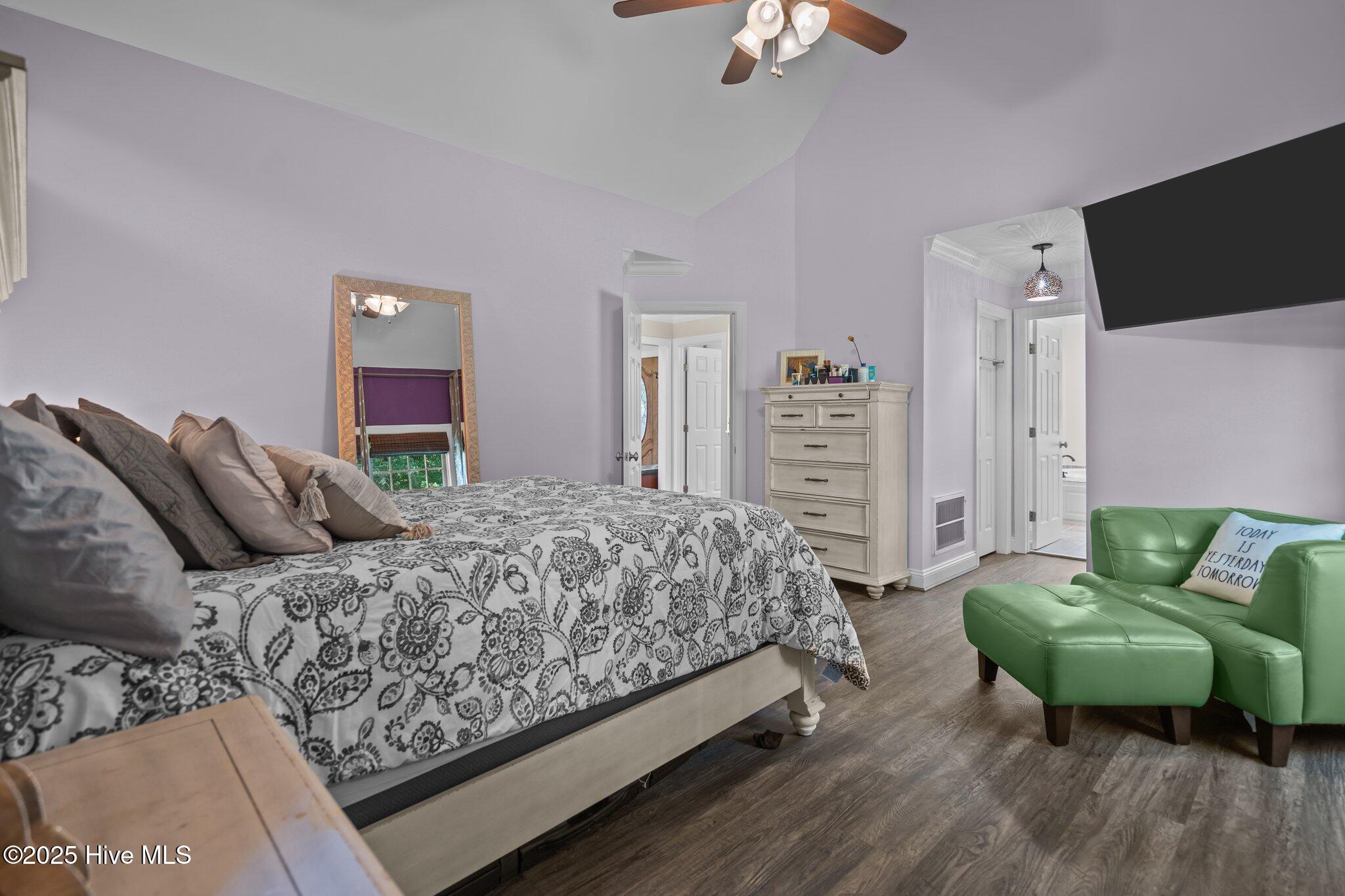 Wallace, North Carolina, 28466, United States, 4 Bedrooms Bedrooms, ,4 BathroomsBathrooms,Residential,For Sale,1982430