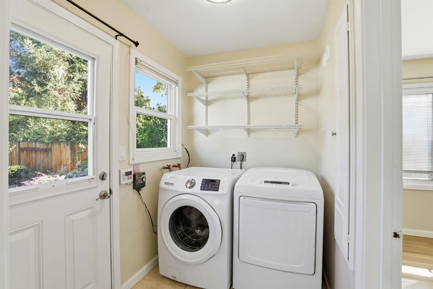 Sacramento, California, 95818, United States, 3 Bedrooms Bedrooms, ,1 BathroomBathrooms,Residential,For Sale,1989642