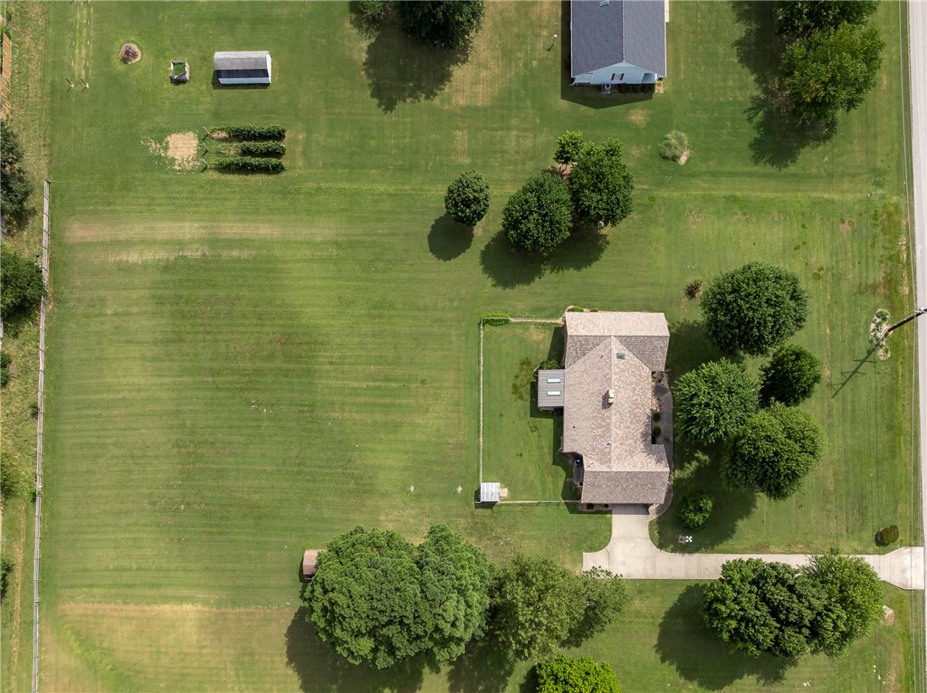Lowell, Arkansas, 72745, United States, 4 Bedrooms Bedrooms, ,2 BathroomsBathrooms,Residential,For Sale,1932049