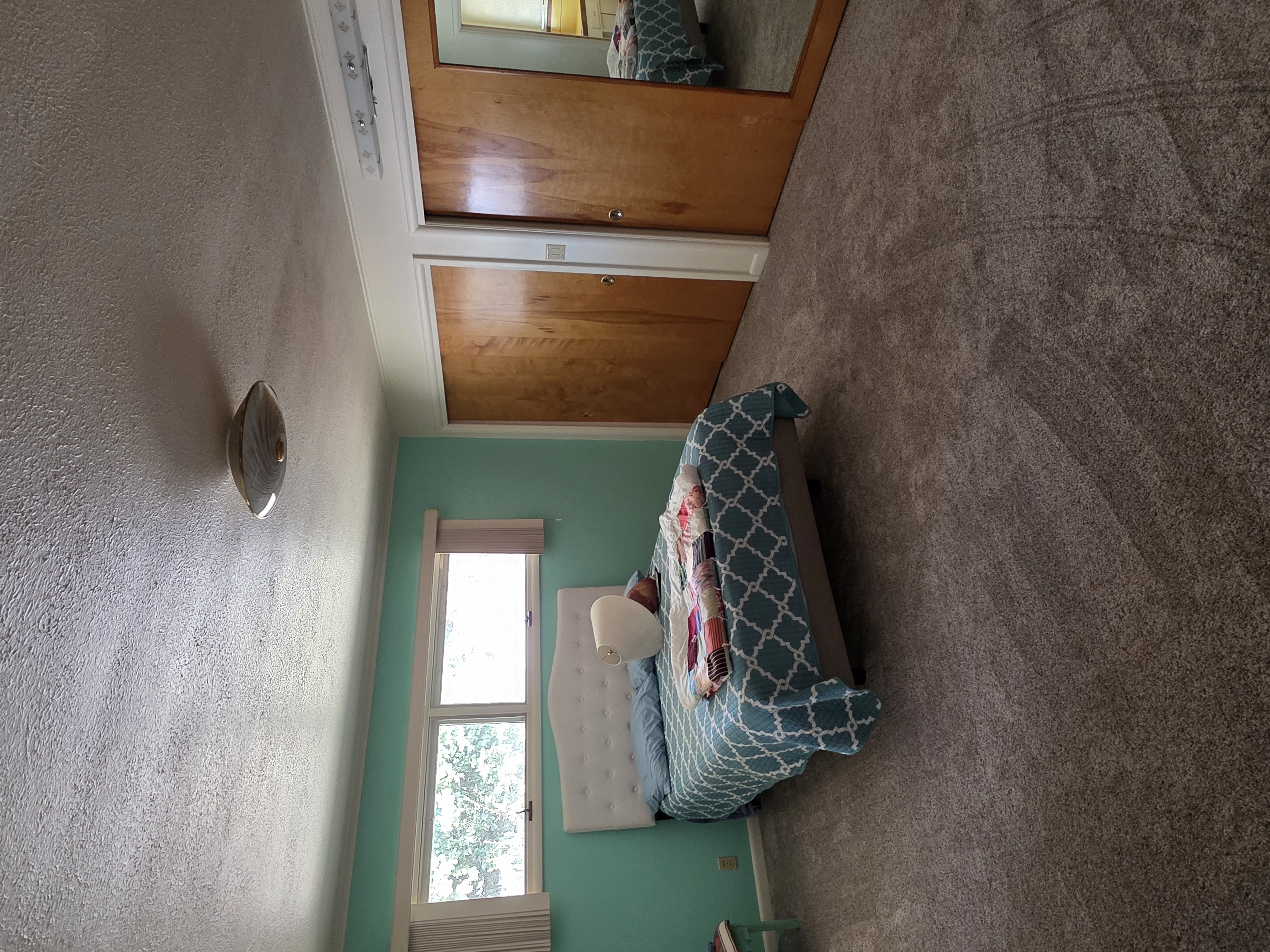 Dillon, Montana, 59725, United States, 5 Bedrooms Bedrooms, ,4 BathroomsBathrooms,Residential,For Sale,1980555