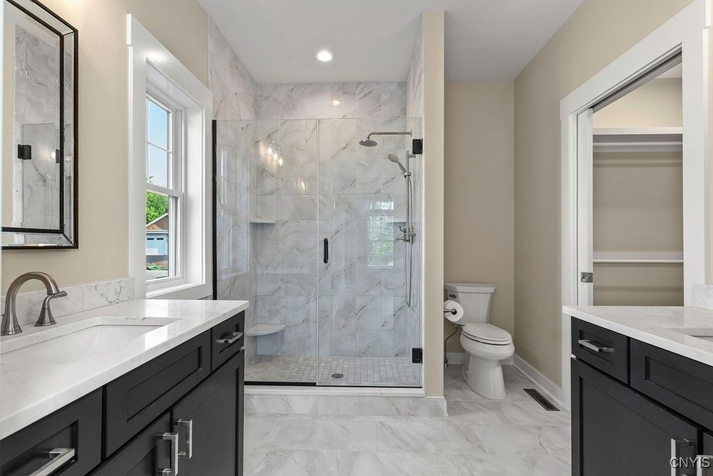 Baldwinsville, New York, 13027, United States, 3 Bedrooms Bedrooms, ,3 BathroomsBathrooms,Residential,For Sale,1919529