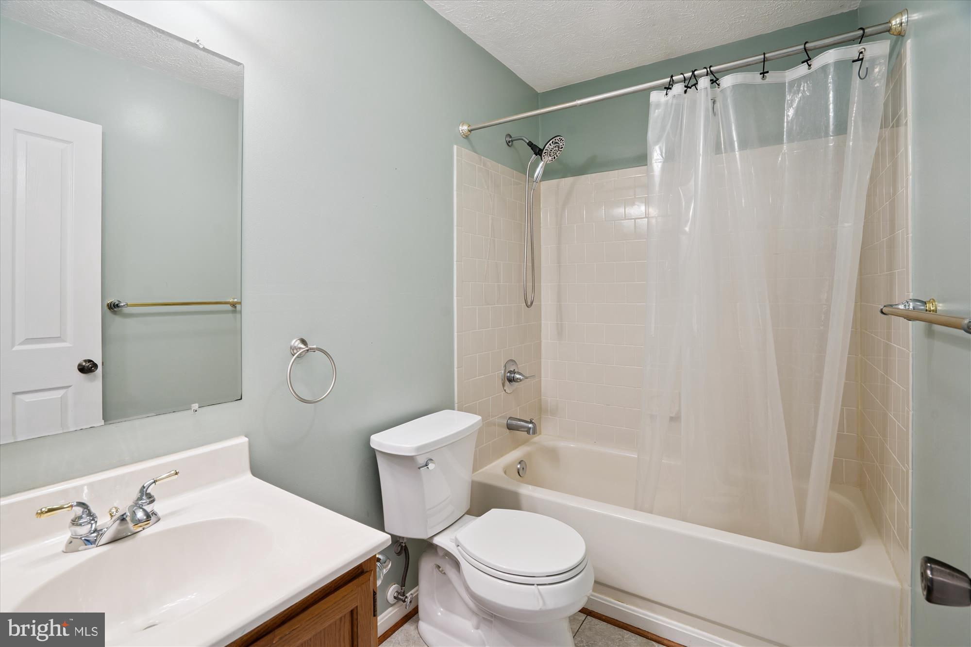 Severn, Maryland, 21144, United States, 4 Bedrooms Bedrooms, ,4 BathroomsBathrooms,Residential,For Sale,1931995