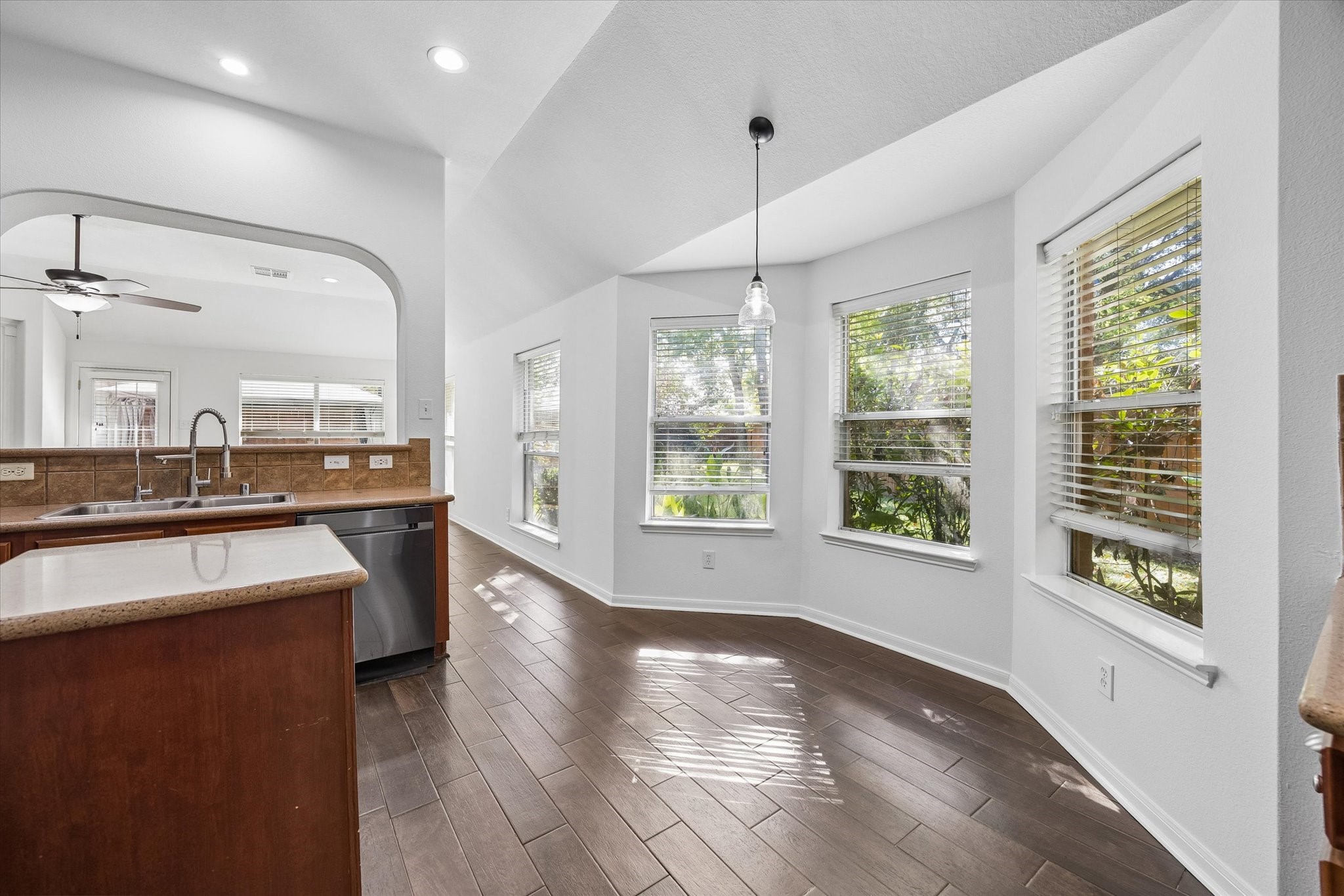  20910 Sandy Briar Court - 物件實景