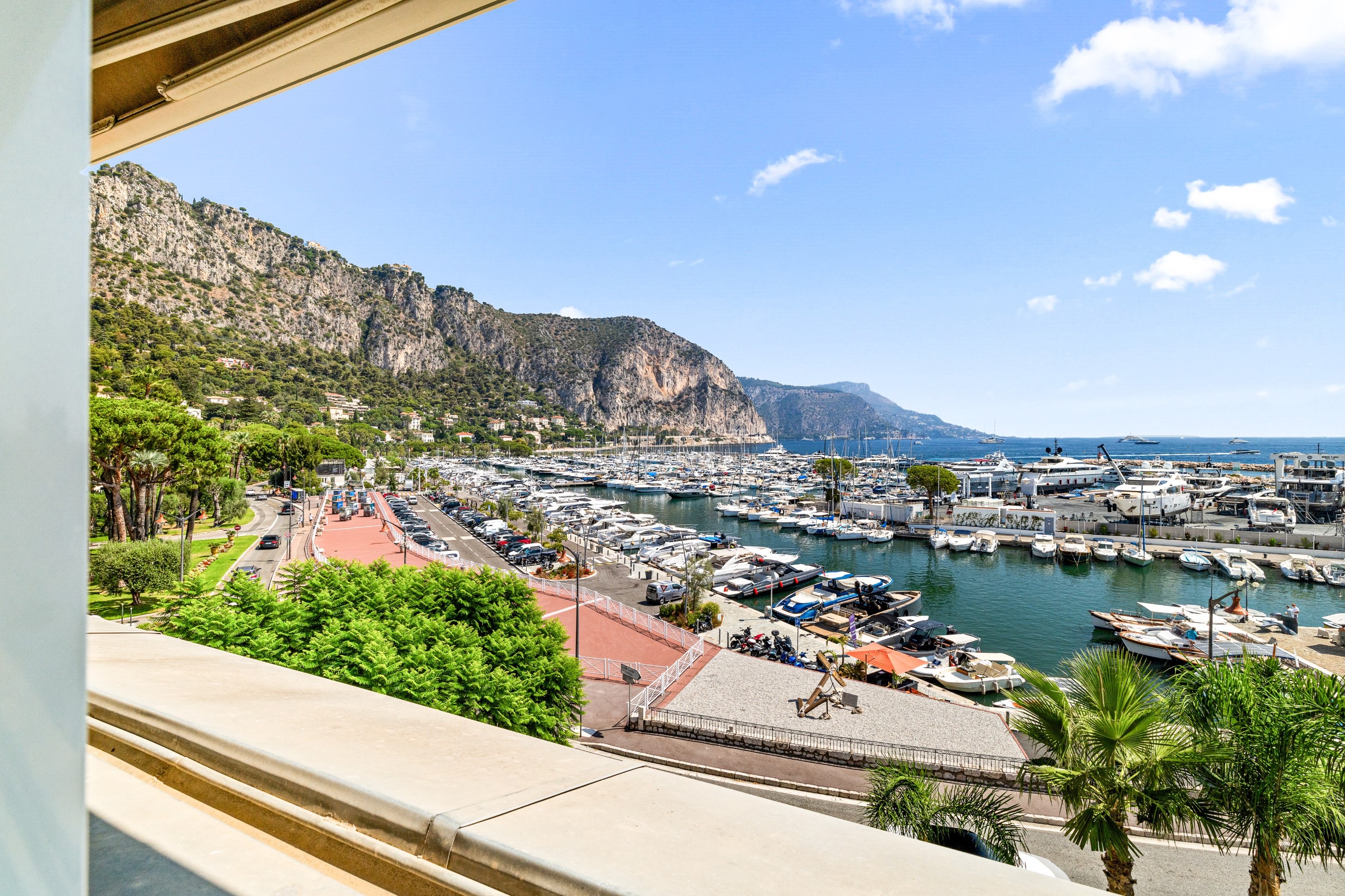  Sea-View Apartment in a Belle Époque Villa – Beaulieu-sur-Mer - 物件實景