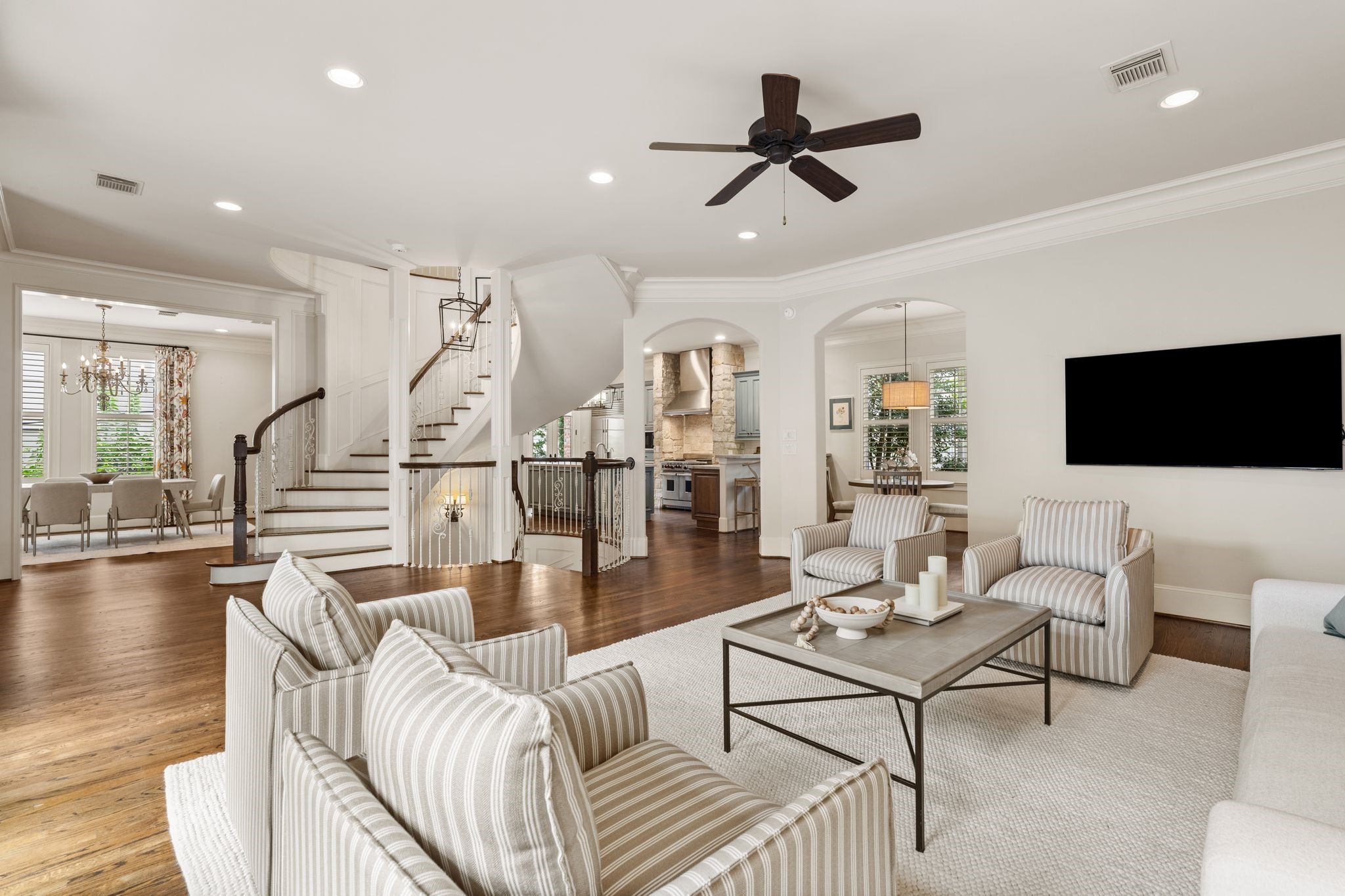  1010 Nantucket Drive F - 物件實景