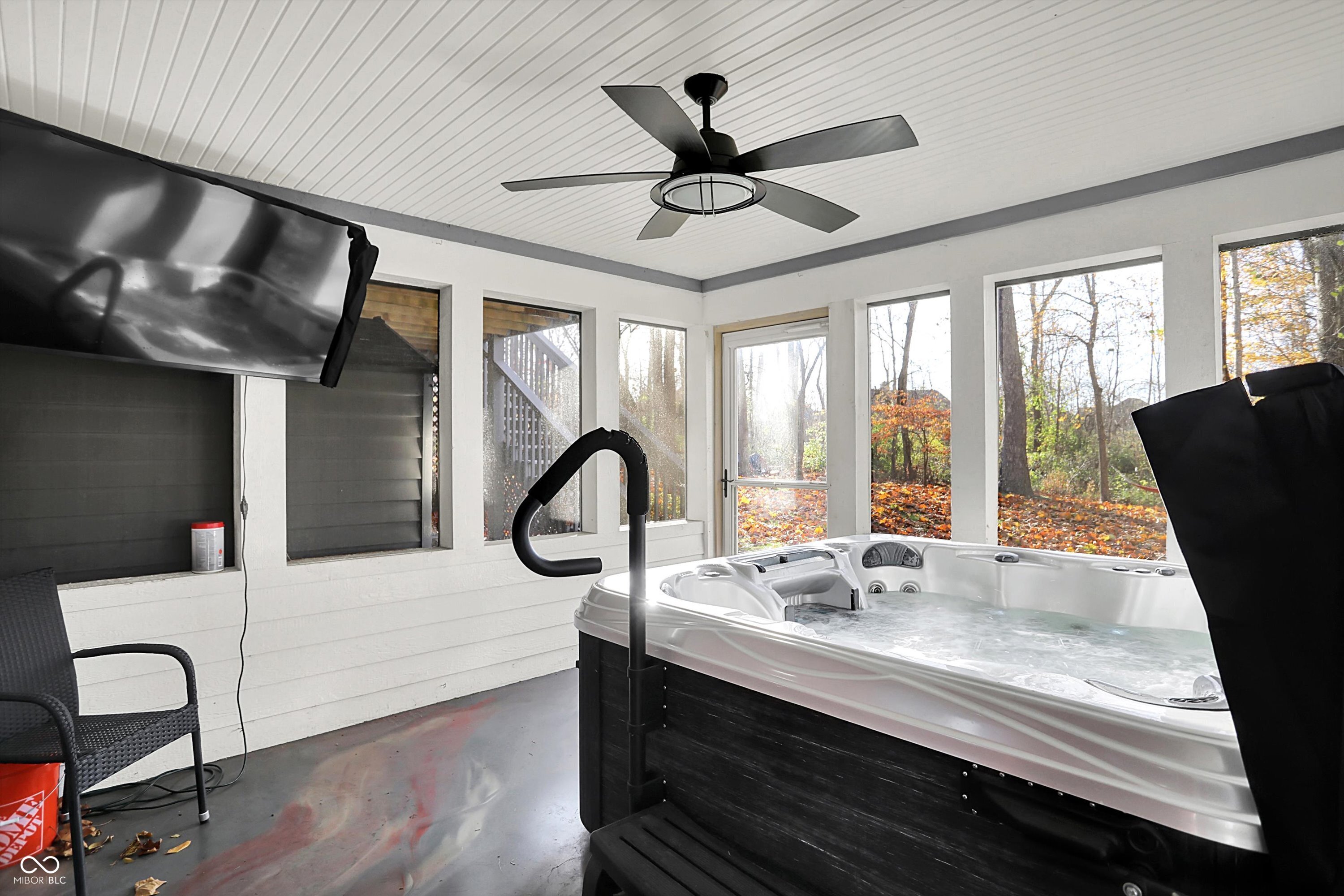 Fishers, Indiana, 46037, United States, 6 Bedrooms Bedrooms, ,5 BathroomsBathrooms,Residential,For Sale,1992348