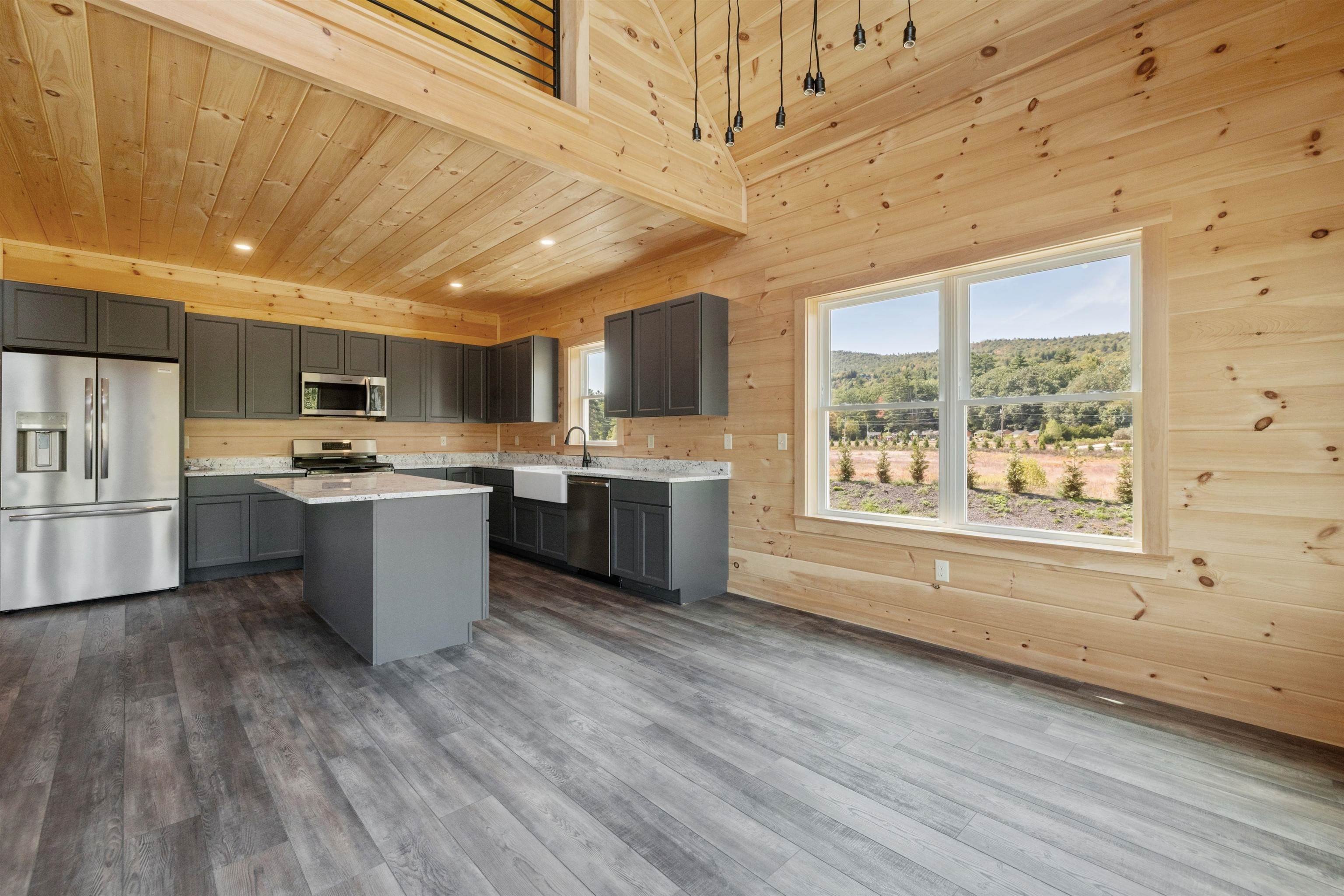 Thornton, New Hampshire, 03285, United States, 3 Bedrooms Bedrooms, ,3 BathroomsBathrooms,Residential,For Sale,1974292