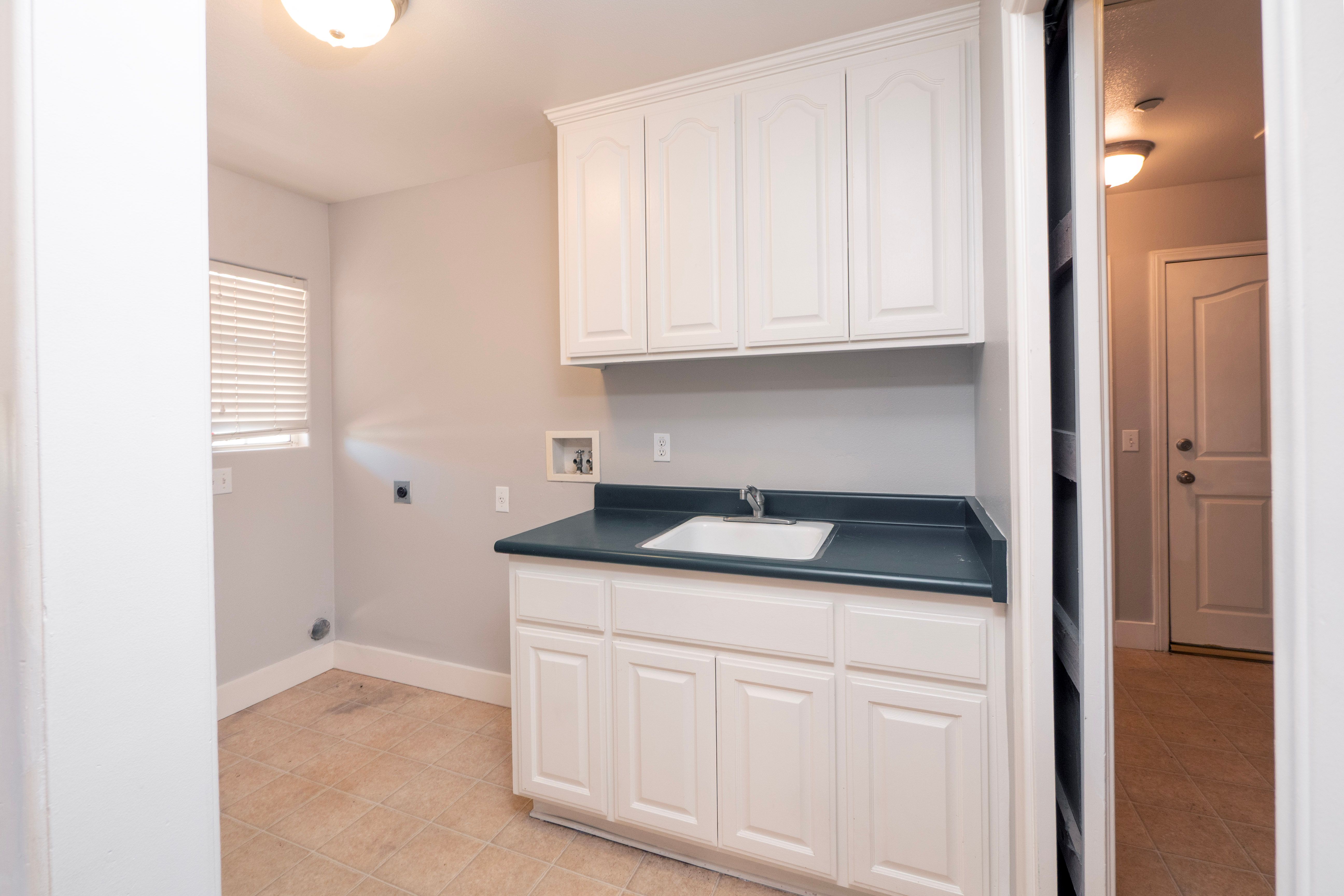  8715 Dufferin Avenue, Riverside, CA 92504 - 物件實景