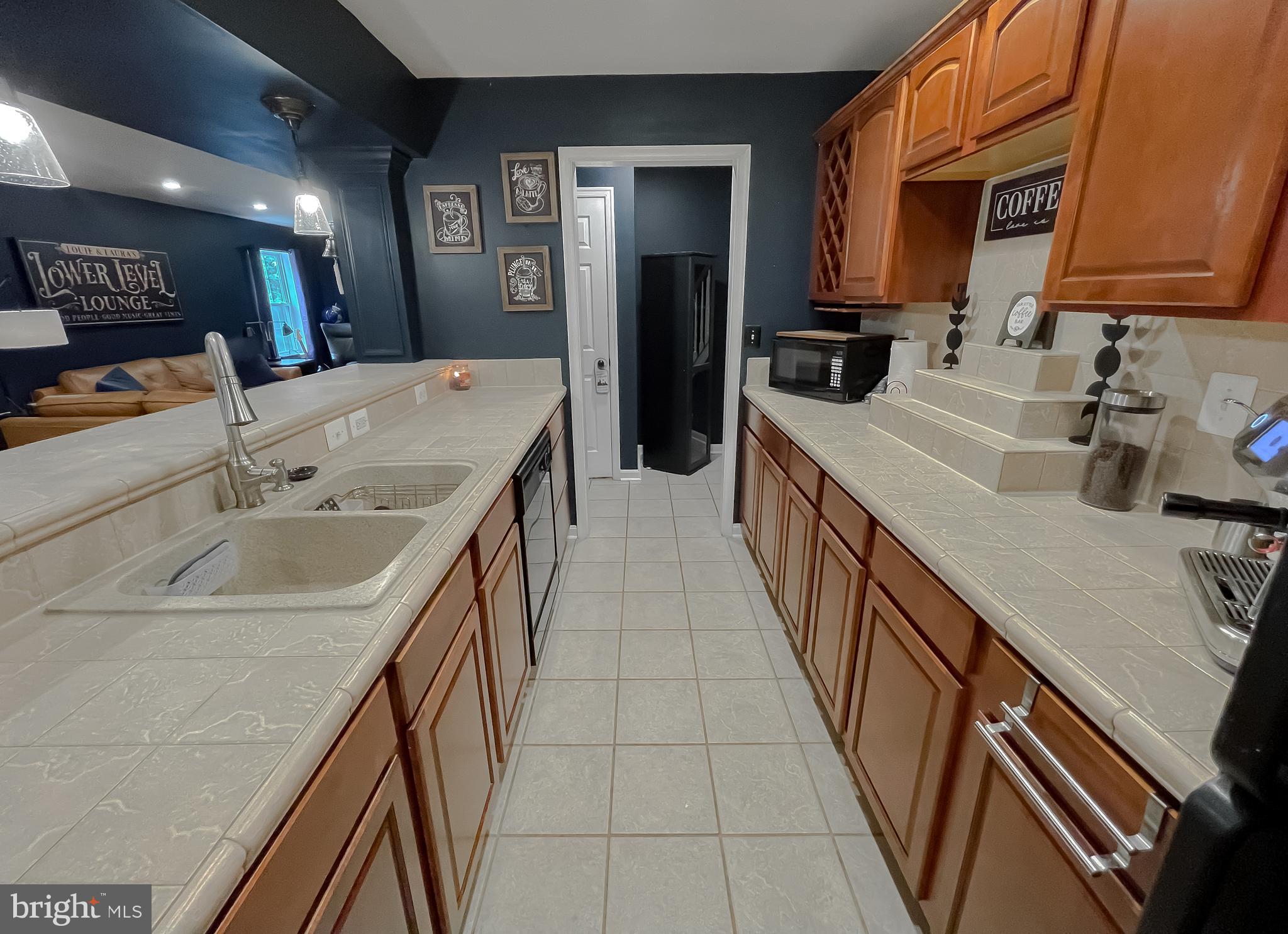 Callaway, Maryland, 20620, United States, 6 Bedrooms Bedrooms, ,5 BathroomsBathrooms,Residential,For Sale,1943056