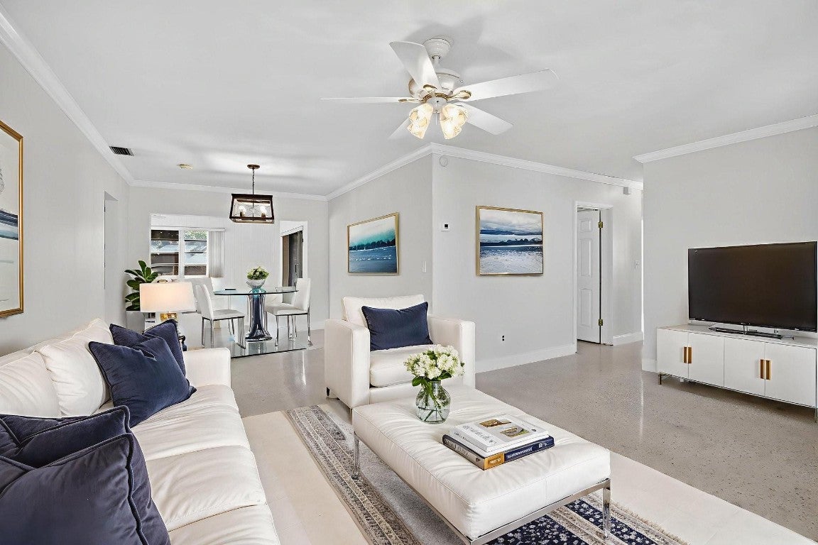 Pembroke Pines, Florida, 33024, United States, 3 Bedrooms Bedrooms, ,2 BathroomsBathrooms,Residential,For Sale,2005979