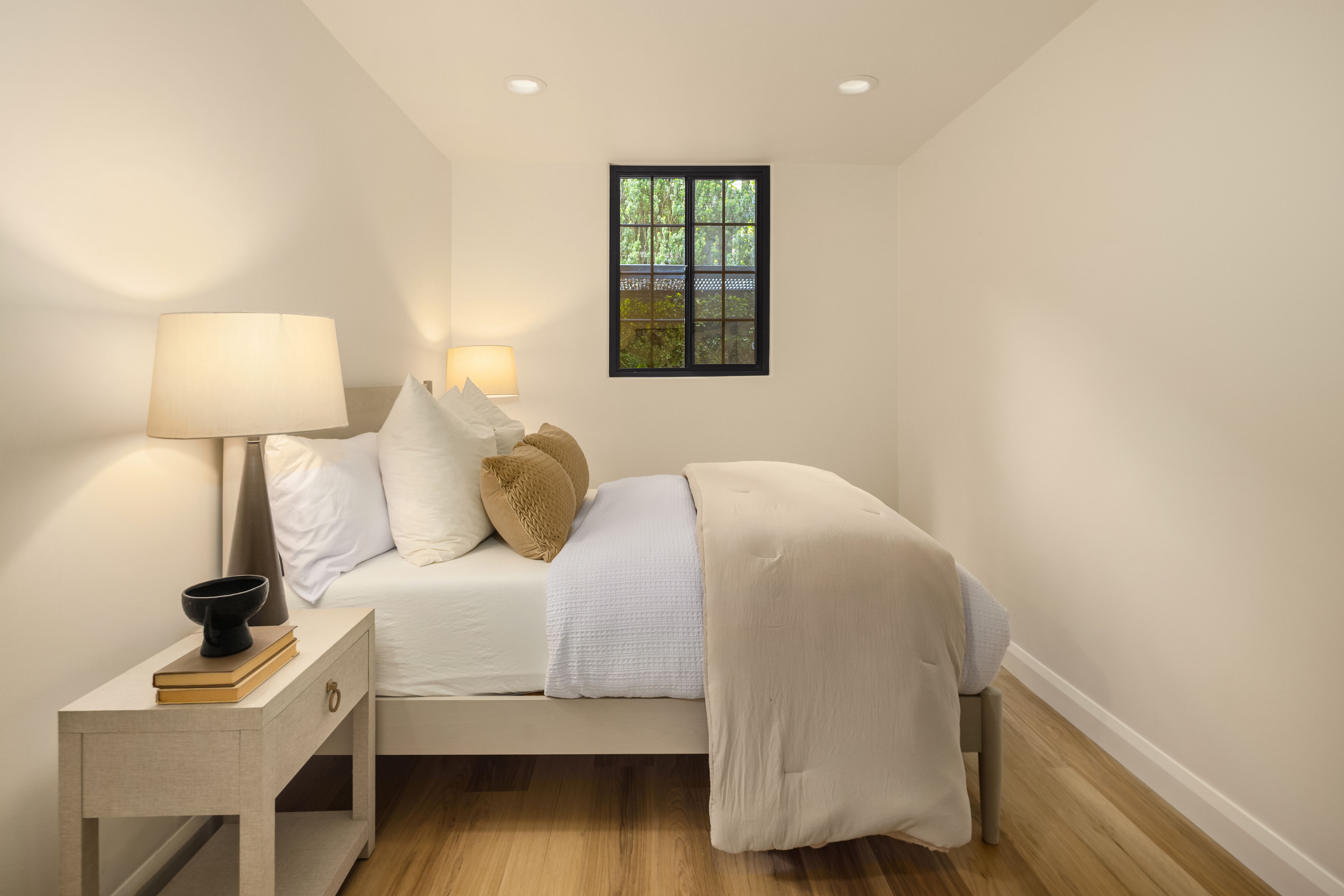  1105 Shenandoah Dr E, Seattle, WA 98112 - 物件實景