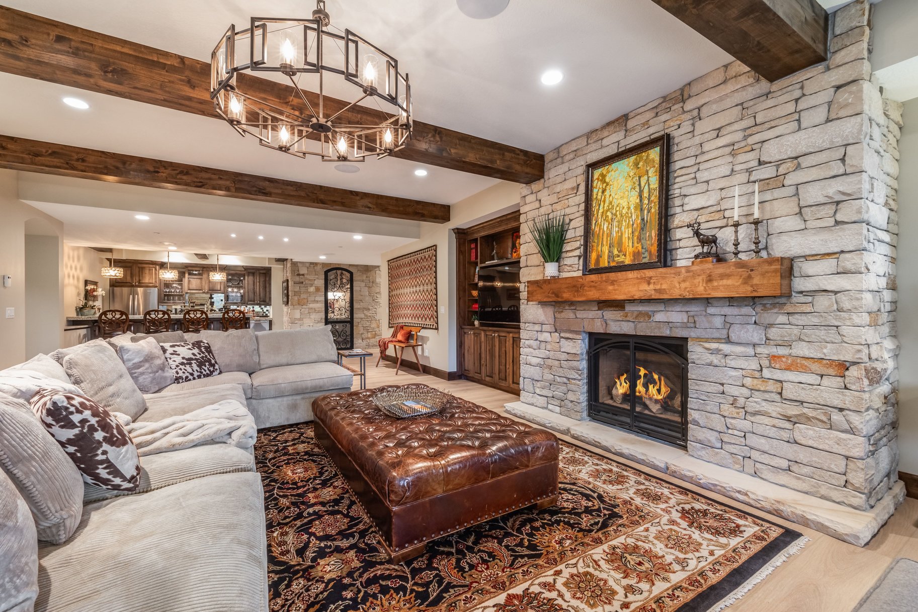  Luxury Custom Home in the Coveted Woods of Parleys Lane - 物件實景