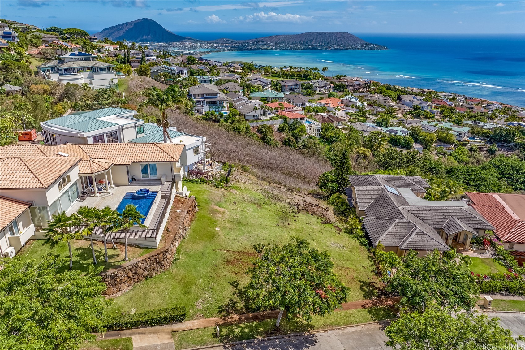 Honolulu, Hawaii, 96821, United States, ,Land,For Sale,1986206