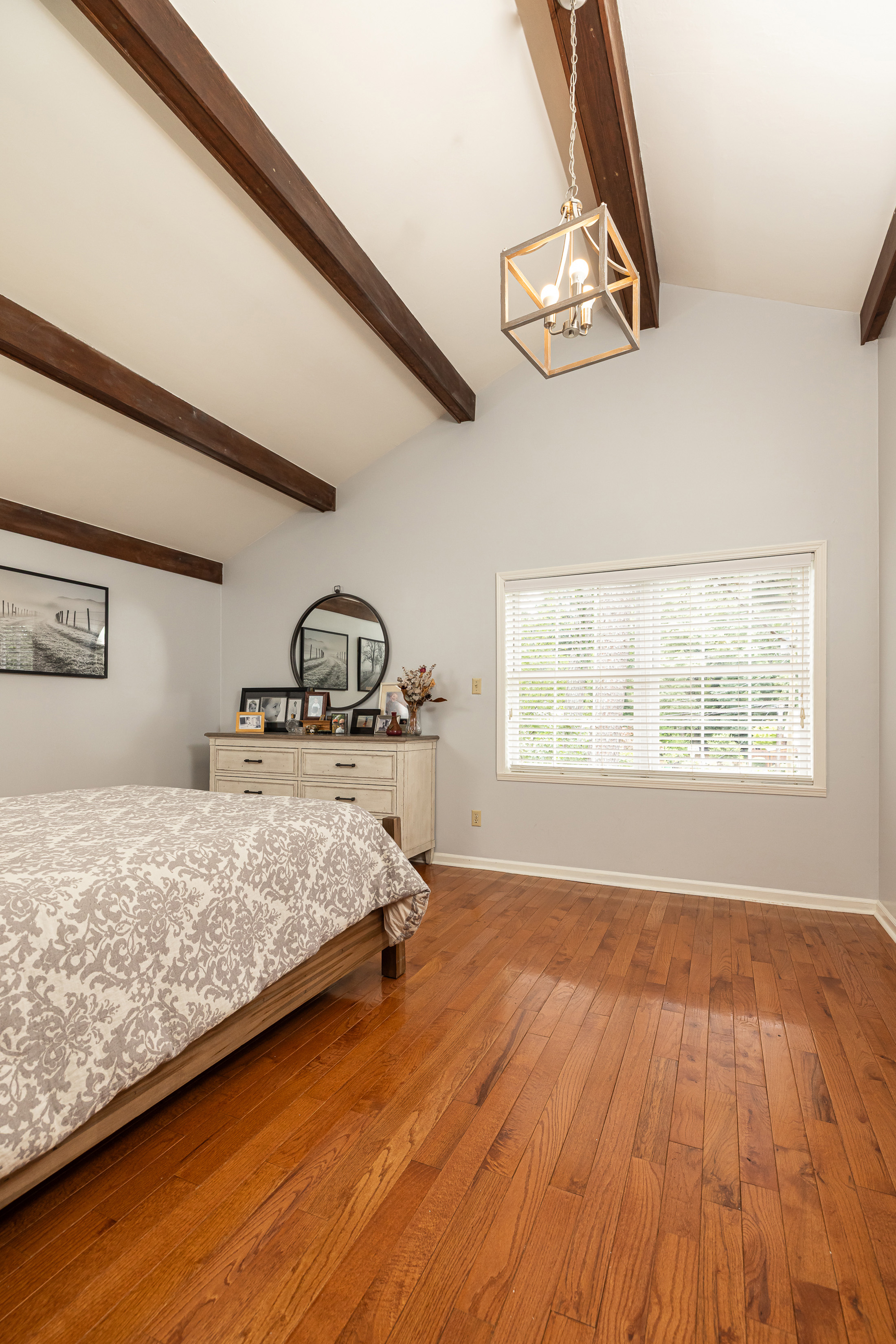  Beautifully Updated Home in Sought-after Arden Woods Neighborhood of Dunwoody - 物件實景