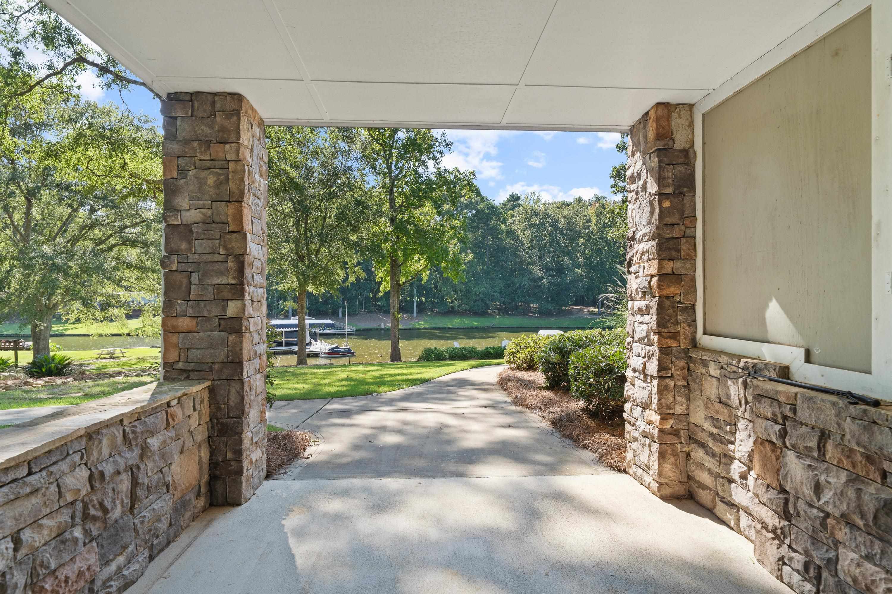 Eatonton, Georgia, 31024, United States, 3 Bedrooms Bedrooms, ,3 BathroomsBathrooms,Residential,For Sale,1950859