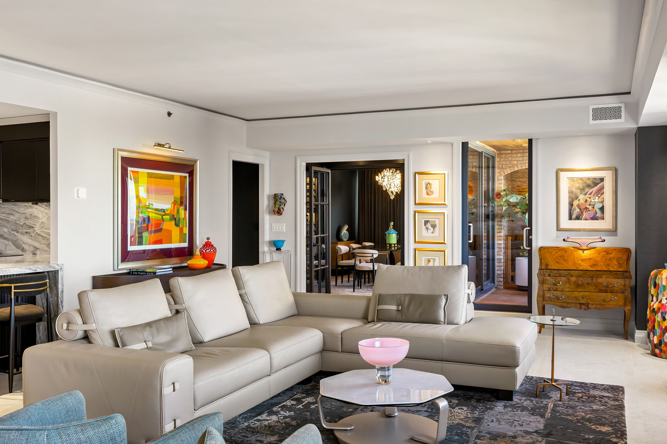  Sophisticated, Highly Customized Home in the Sky - 物件實景