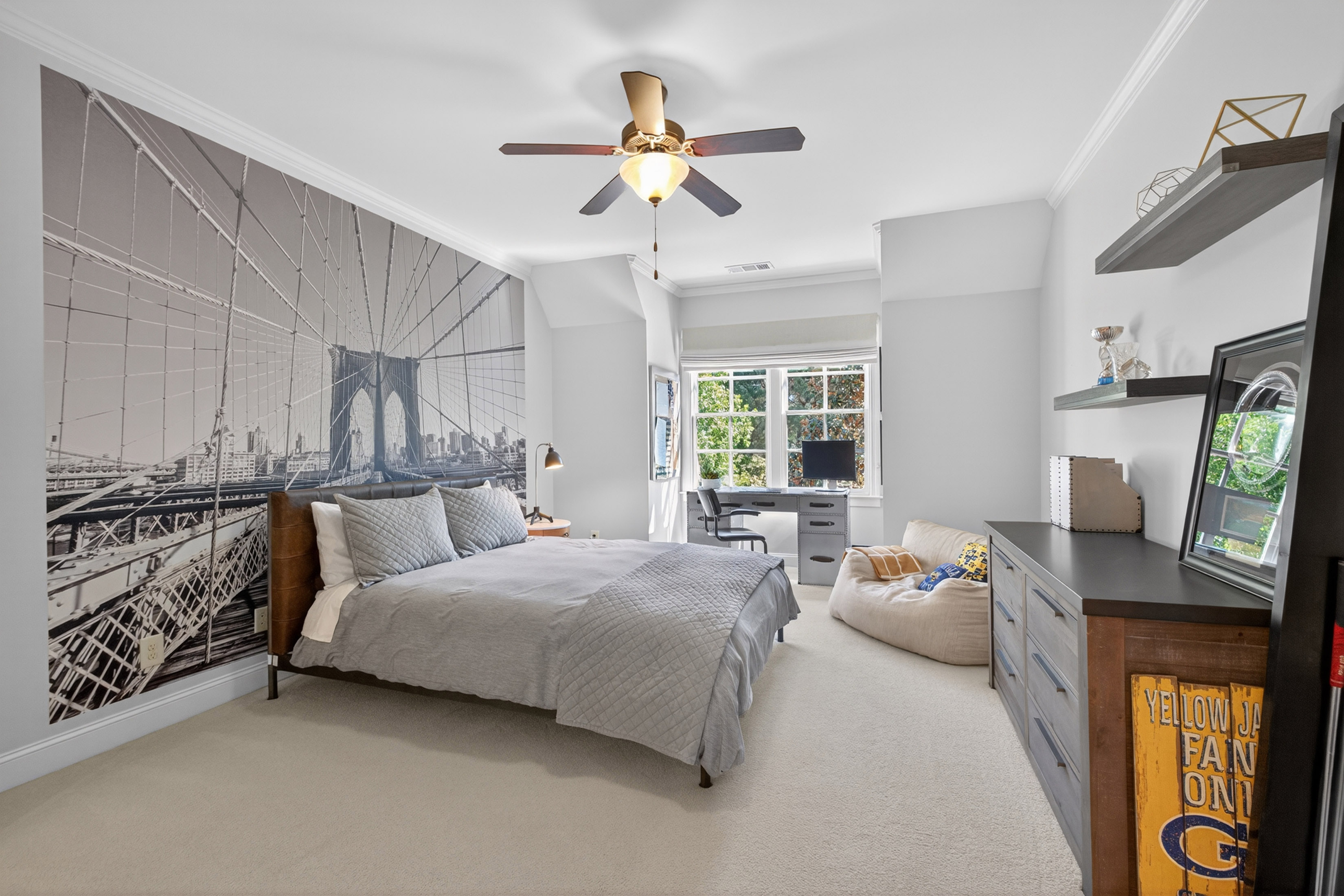  Experience Luxury in One of Georgia’s Most Prestigious Gated Golf Communities - 物件實景