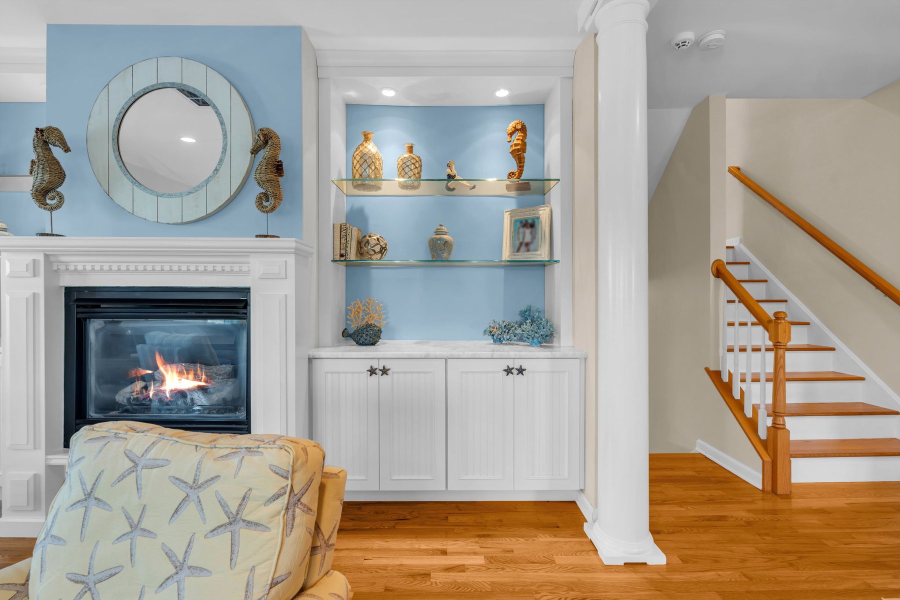  Rare End-Unit Coastal Townhome - 物件實景