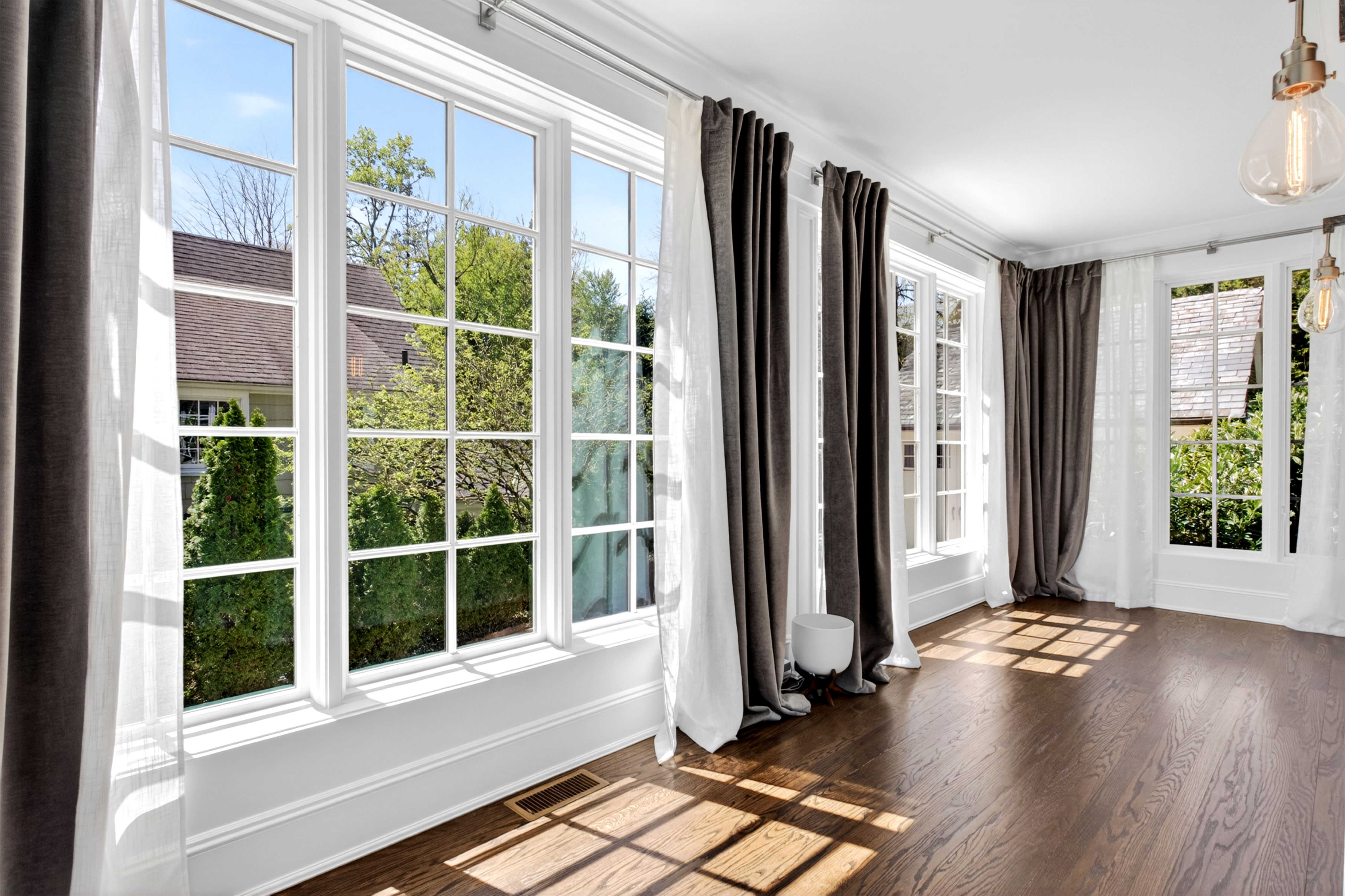  107 Manhasset Woods Road, Manhasset, NY, 11030 - 物件實景