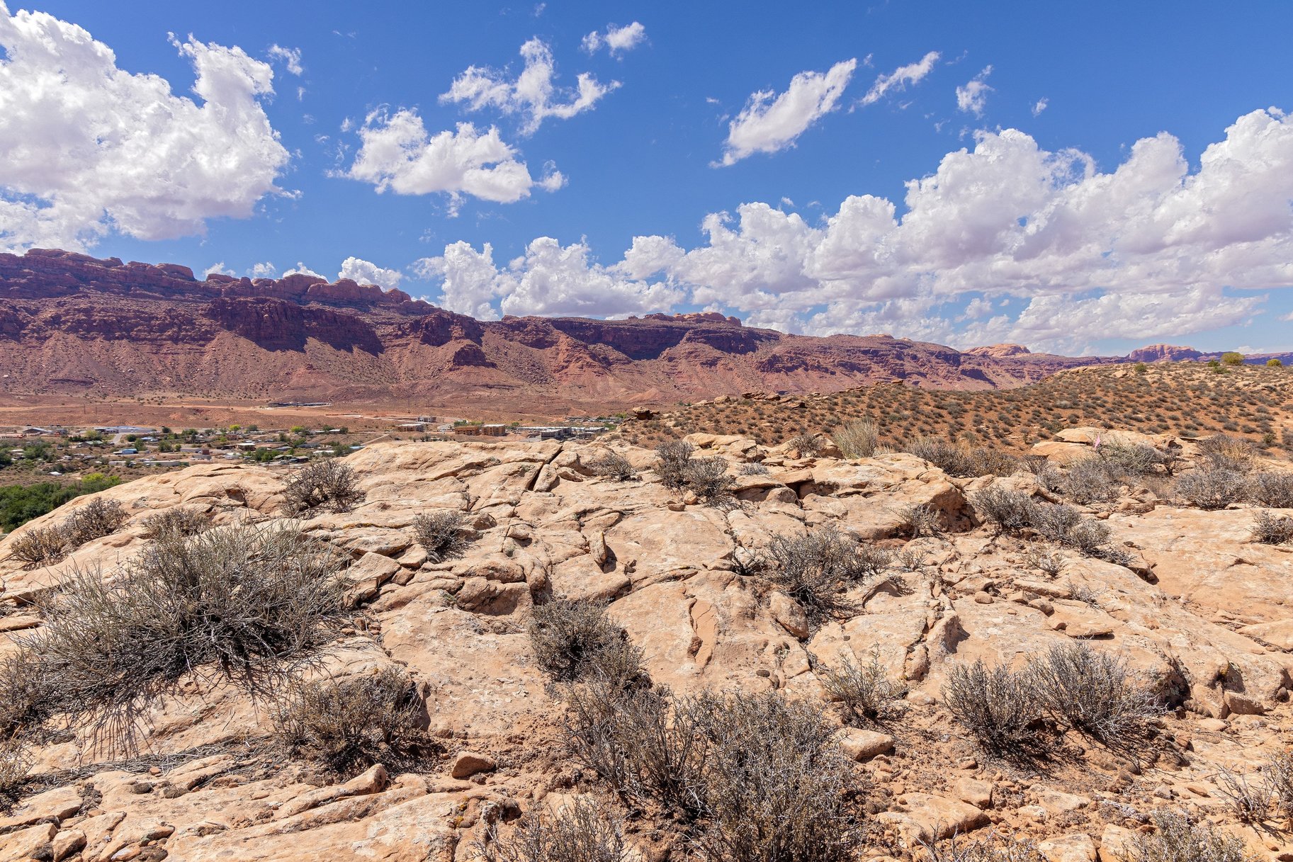  Exceptional Kayenta Heights Lot with Panoramic Mountain and Red Rock Views - 物件實景