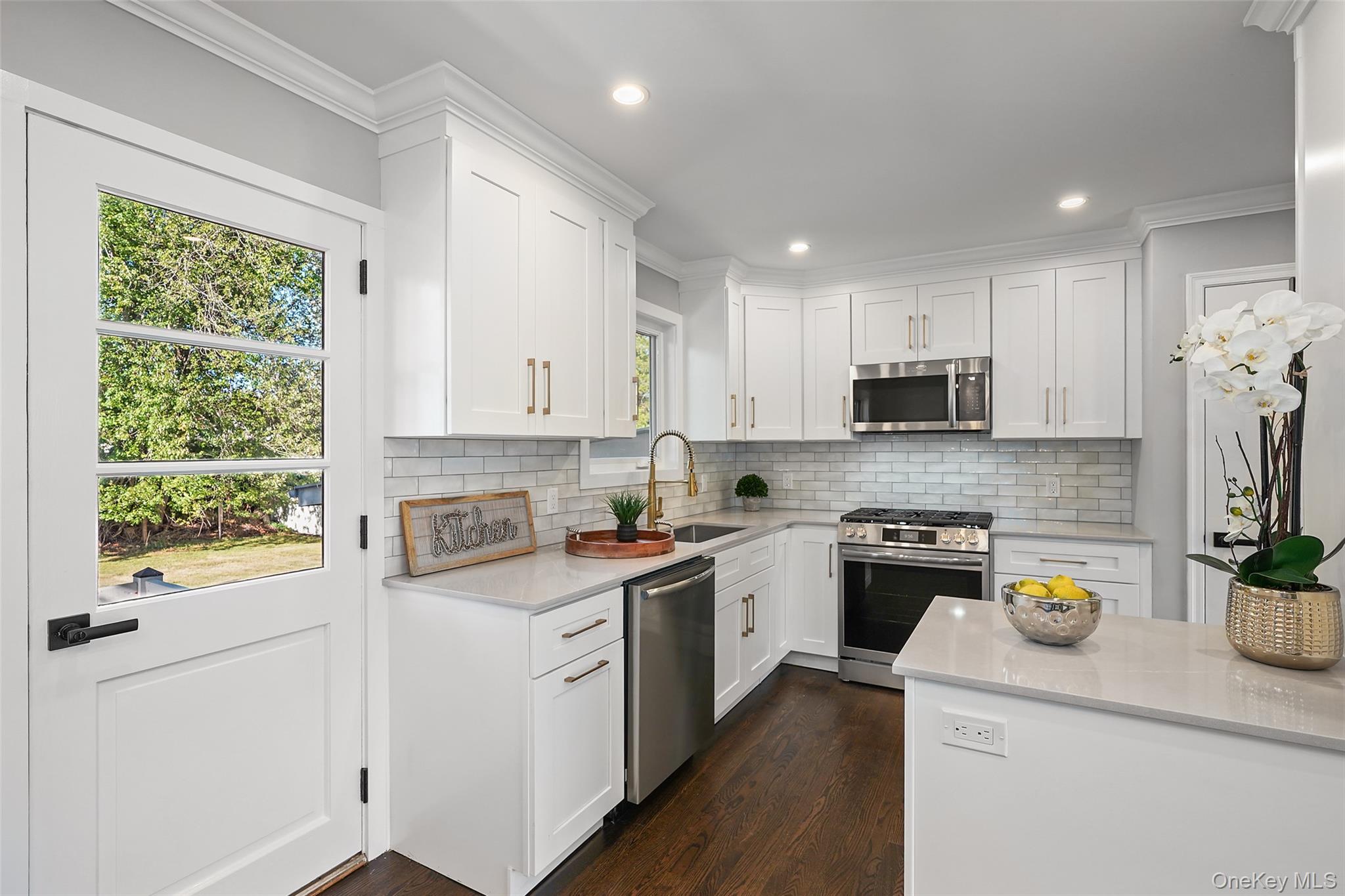Mount Kisco, New York, 10549, United States, 3 Bedrooms Bedrooms, ,2 BathroomsBathrooms,Residential,For Sale,1942302