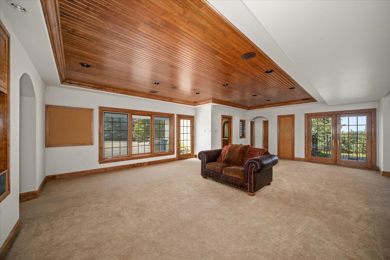 Spokane, Washington, 99212, United States, 4 Bedrooms Bedrooms, ,6 BathroomsBathrooms,Residential,For Sale,1978183