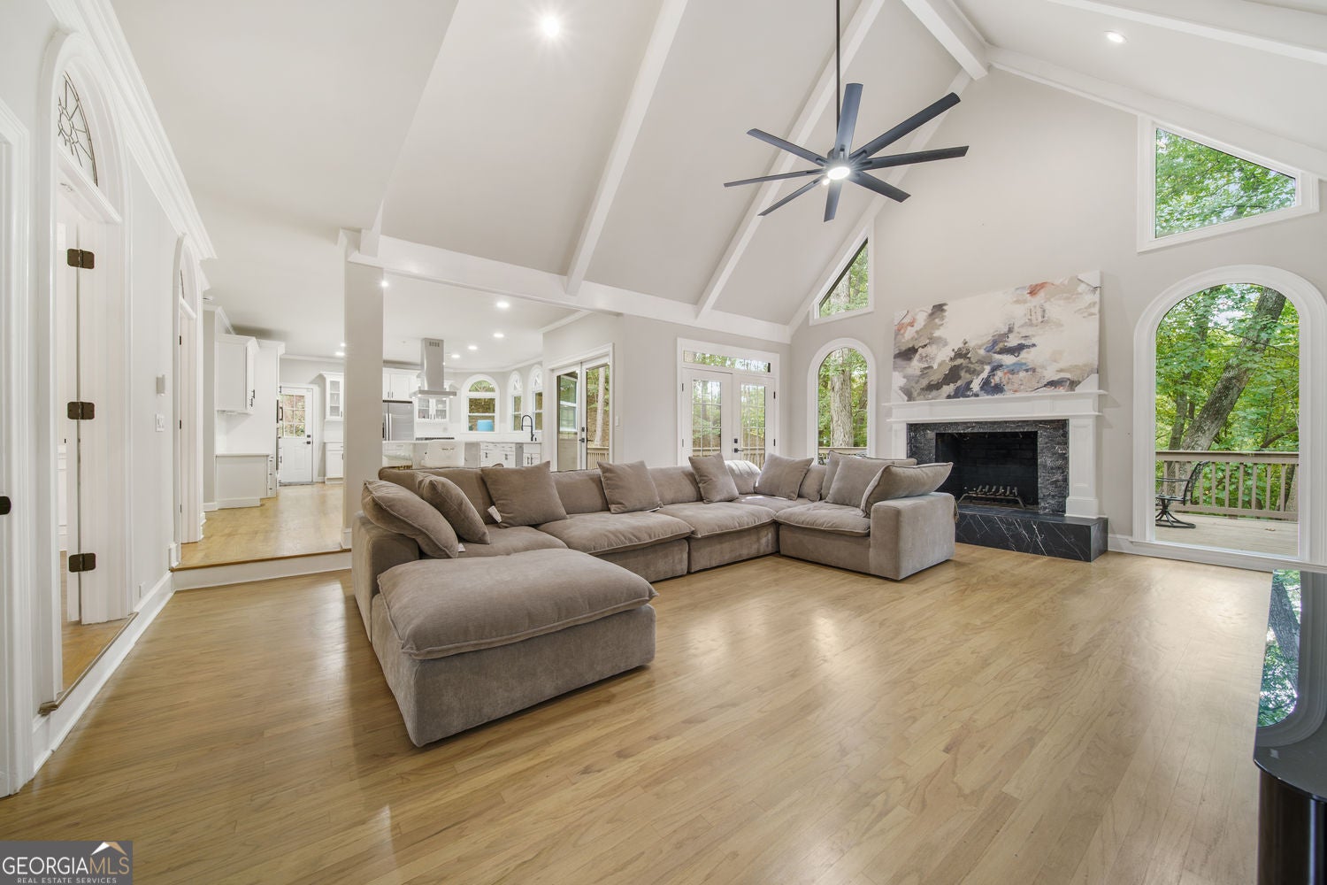 Atlanta, Georgia, 30350, United States, 8 Bedrooms Bedrooms, ,6 BathroomsBathrooms,Residential,For Sale,1992514