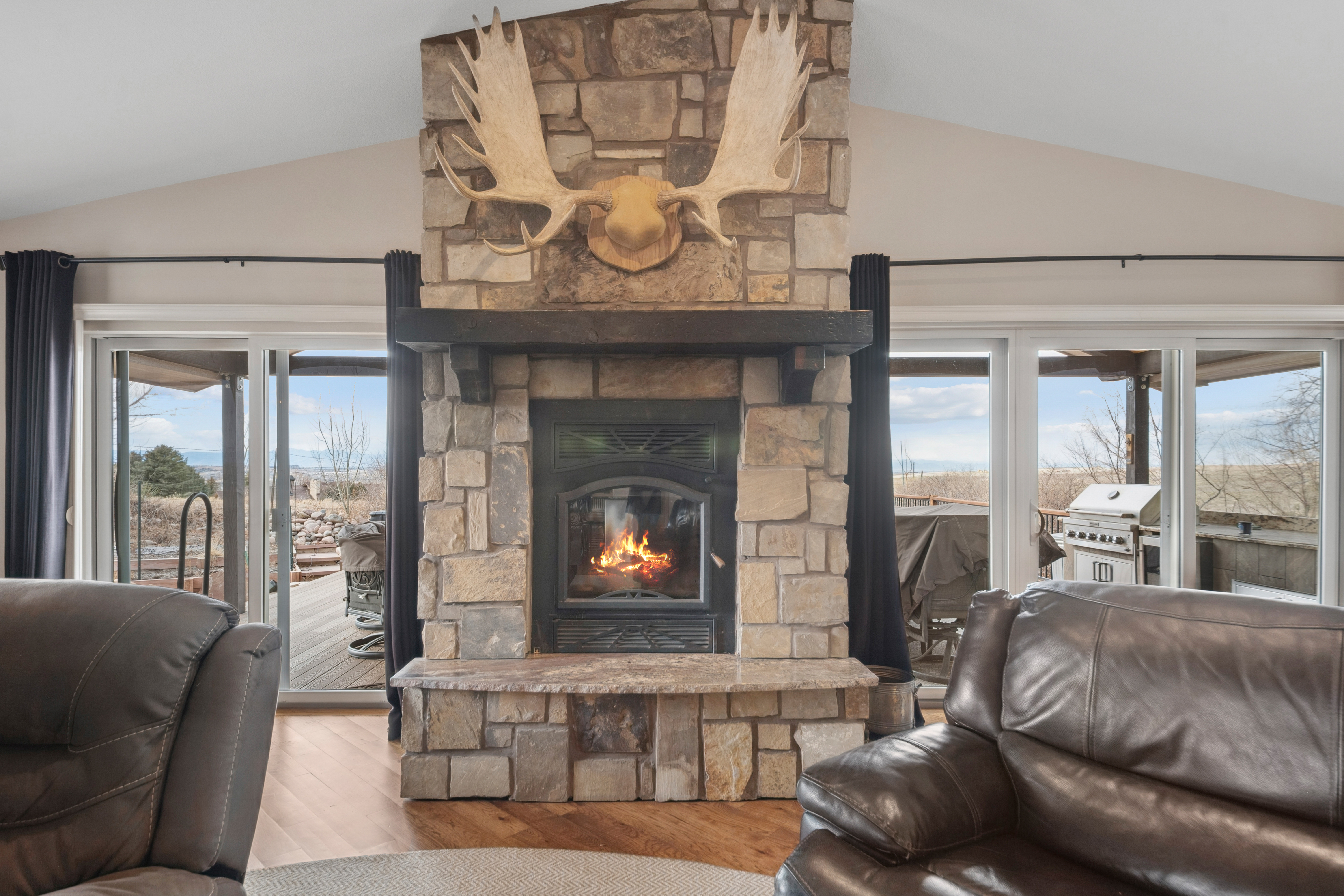  Set on 4.5 elevated acres in Sierra Vista - 物件實景