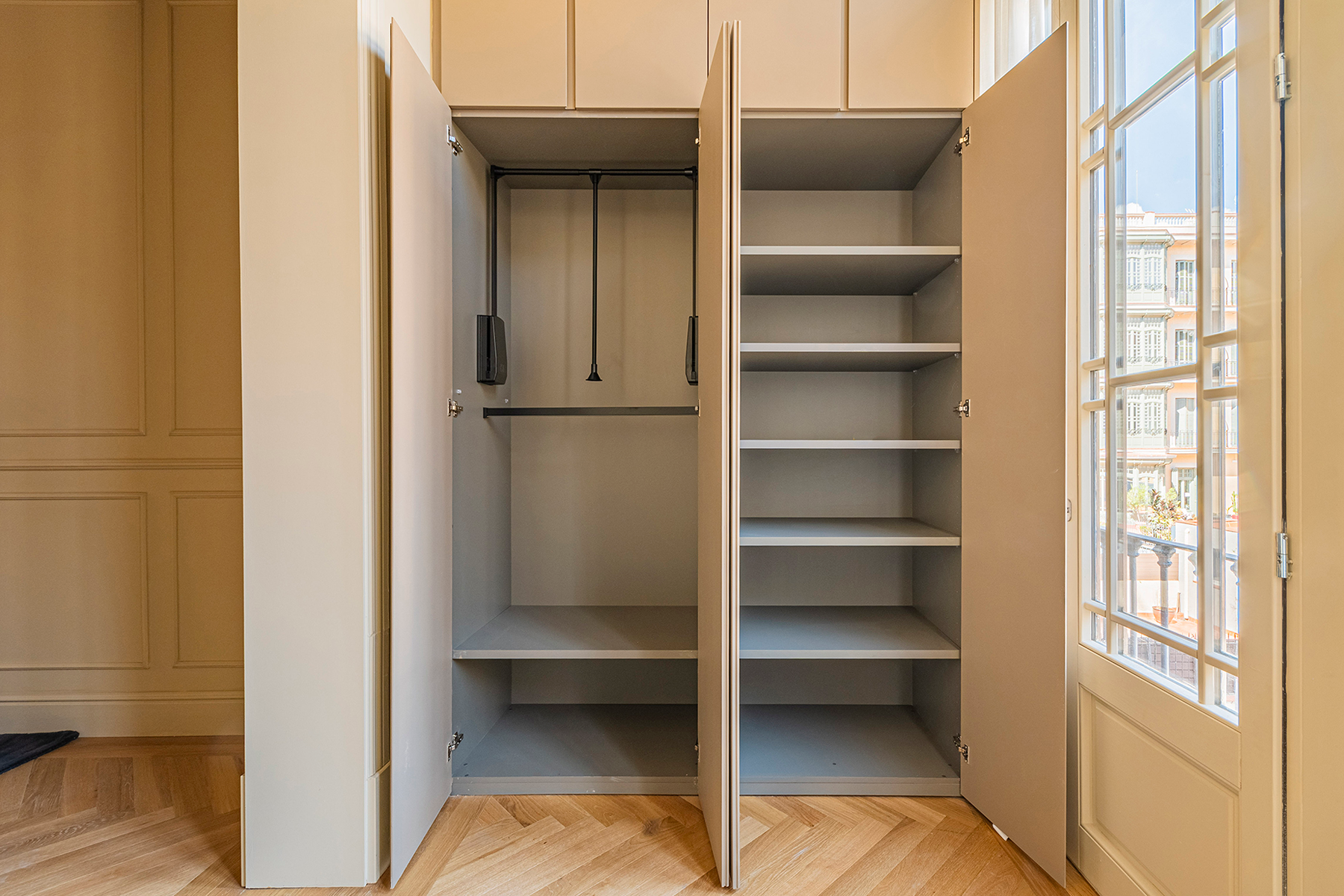  Extraordinary Modernist apartment with high ceilings - 物件實景