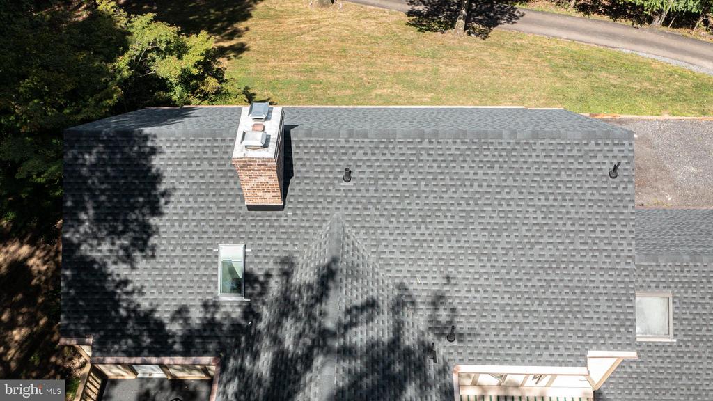 Reading, Pennsylvania, 19607, United States, 4 Bedrooms Bedrooms, ,4 BathroomsBathrooms,Residential,For Sale,1951295