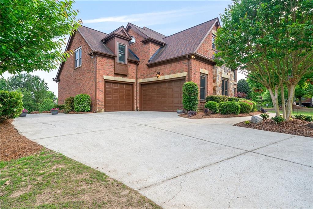 Cumming, Georgia, 30041, United States, 5 Bedrooms Bedrooms, ,4 BathroomsBathrooms,Residential,For Sale,1791728