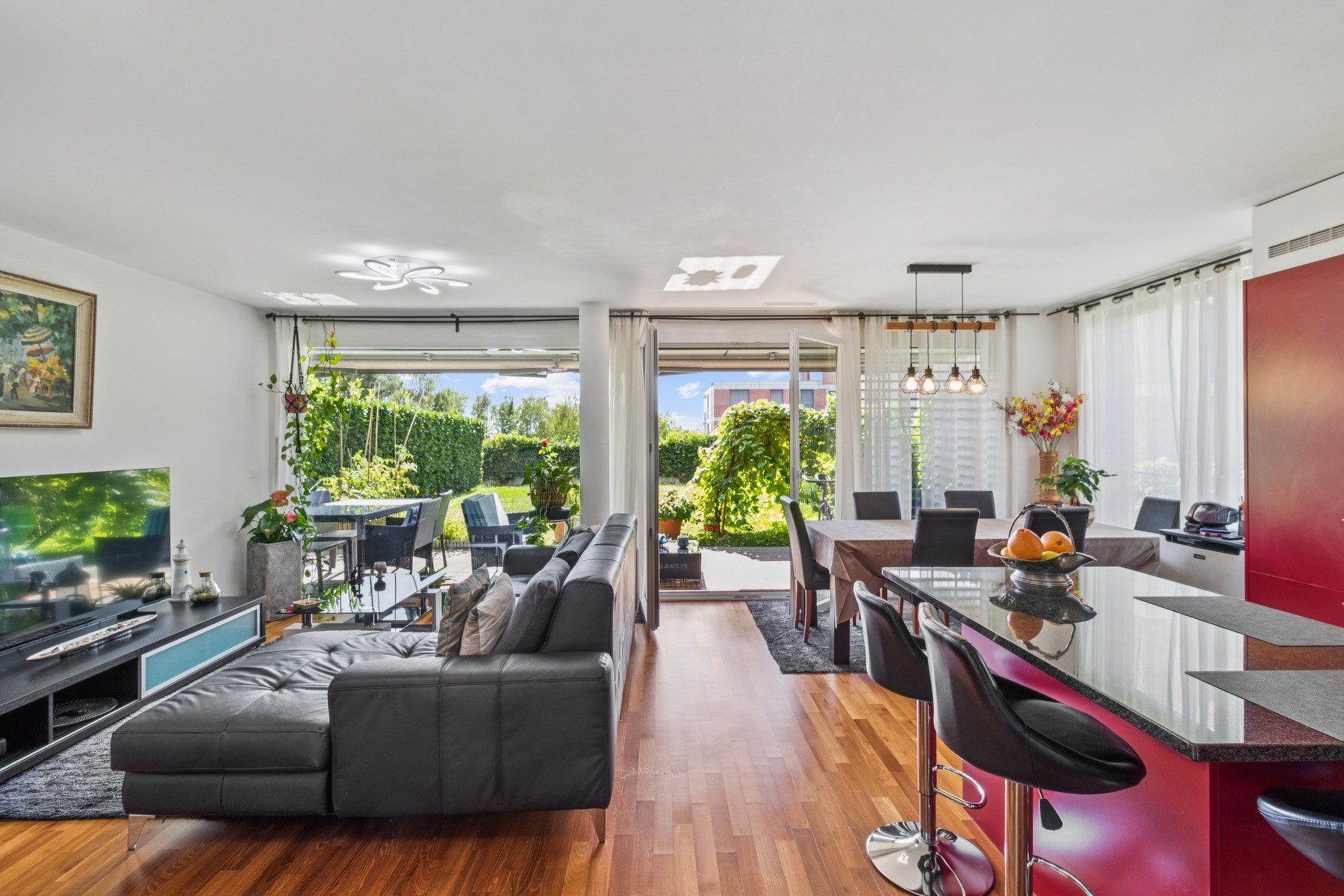  Bright 3.5-room apartment with a 100 m² garden. - 物件實景