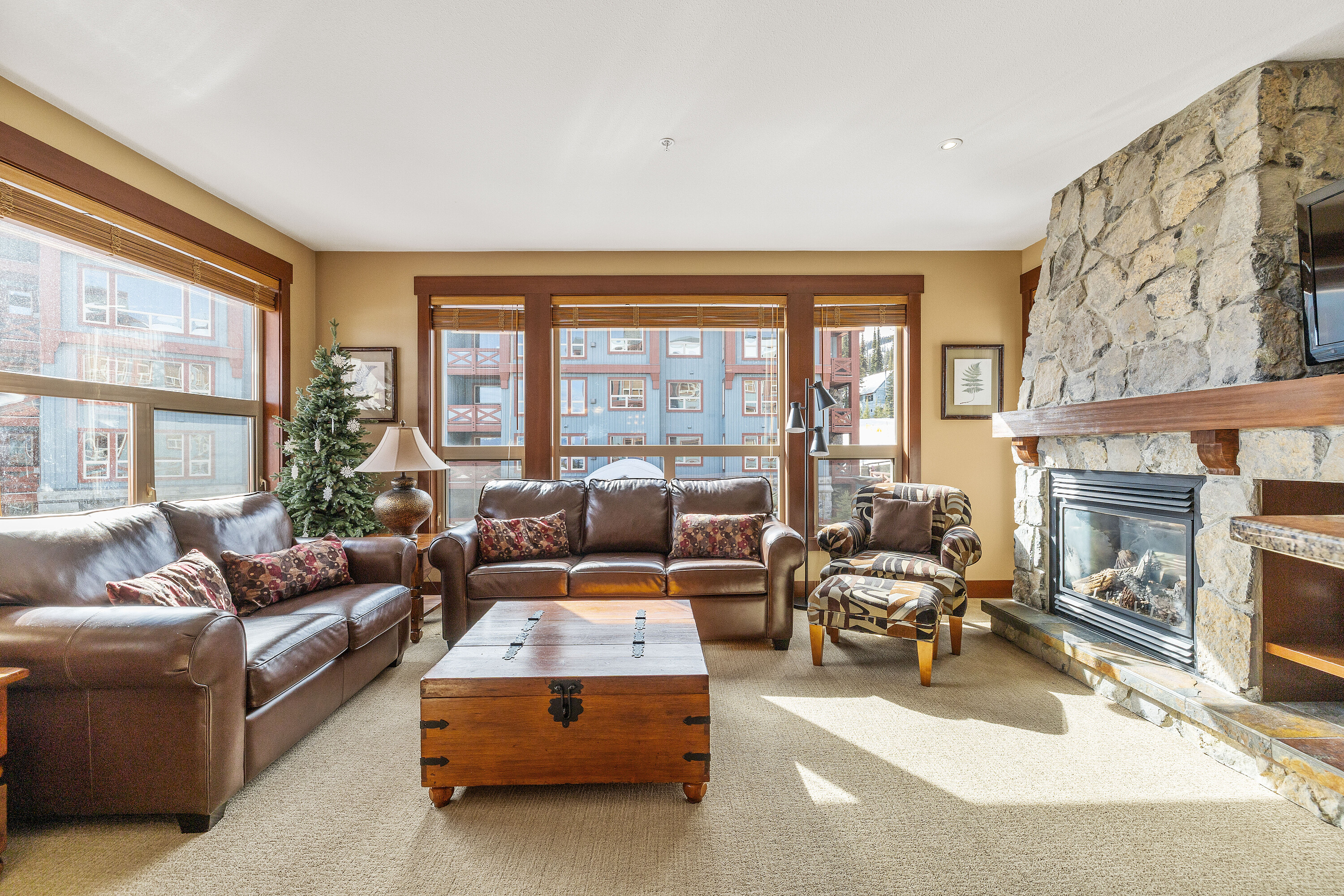  Ski In, Ski Out at Stonebridge - 物件實景