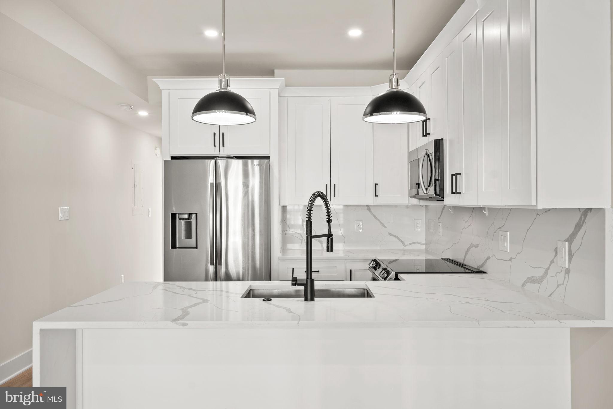 Washington, District of Columbia, 20002, United States, 3 Bedrooms Bedrooms, ,3 BathroomsBathrooms,Residential,For Sale,2000379