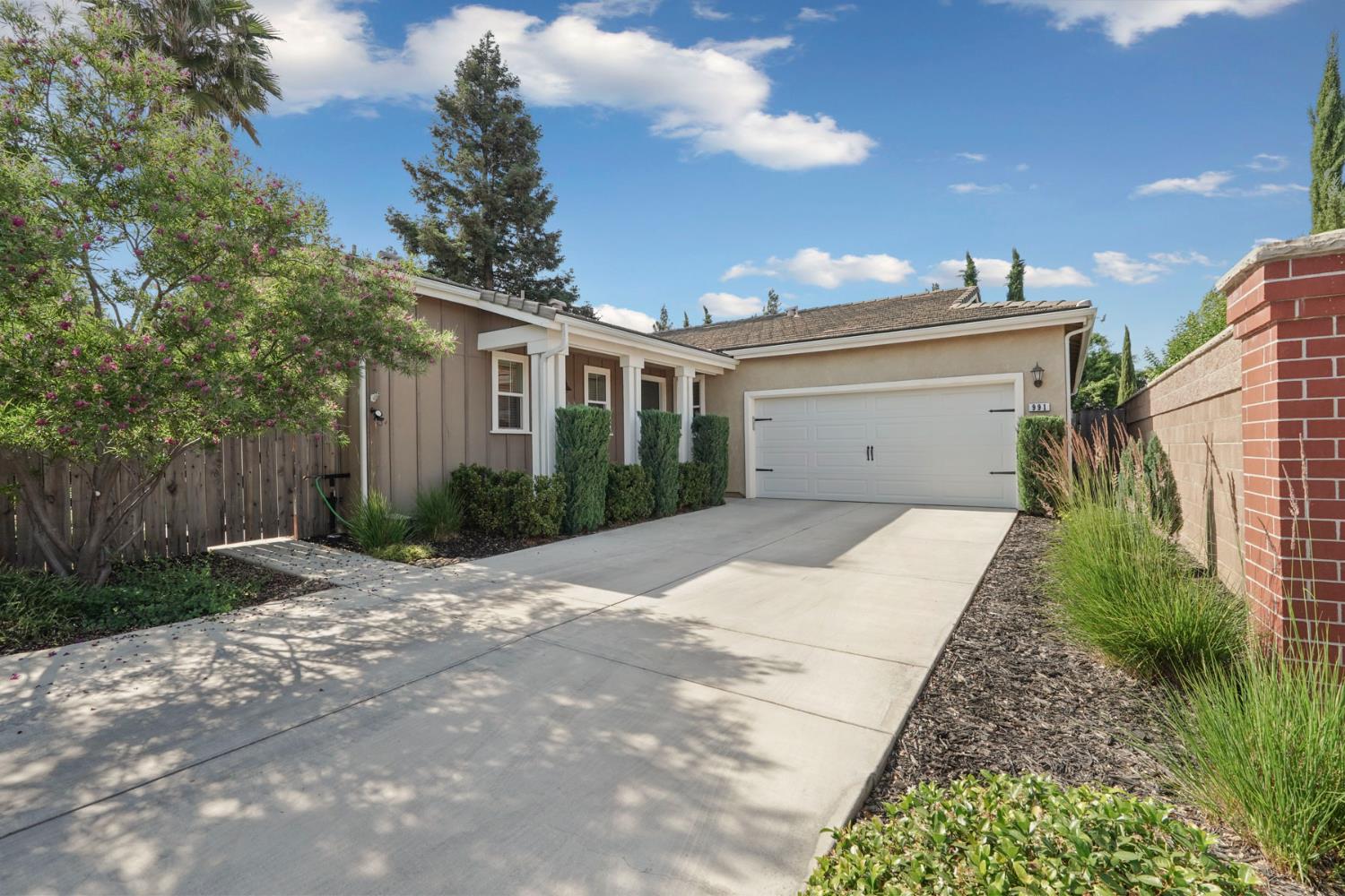 Lodi, California, 95242, United States, 2 Bedrooms Bedrooms, ,3 BathroomsBathrooms,Residential,For Sale,1848550