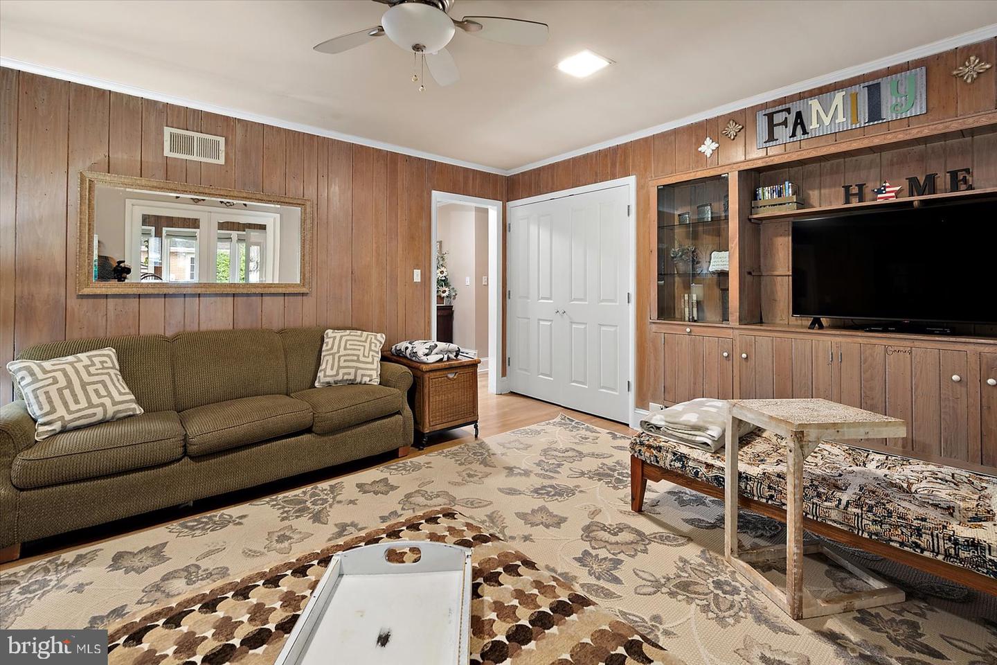 Salisbury, Maryland, 21801, United States, 3 Bedrooms Bedrooms, ,3 BathroomsBathrooms,Residential,For Sale,1898582