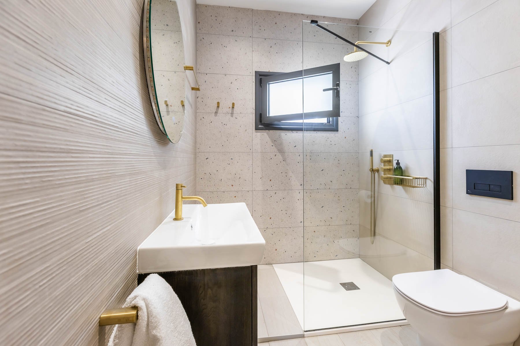  Beautiful House with a Separate Apartment for Sale in Kapsalos, Limassol - 物件實景