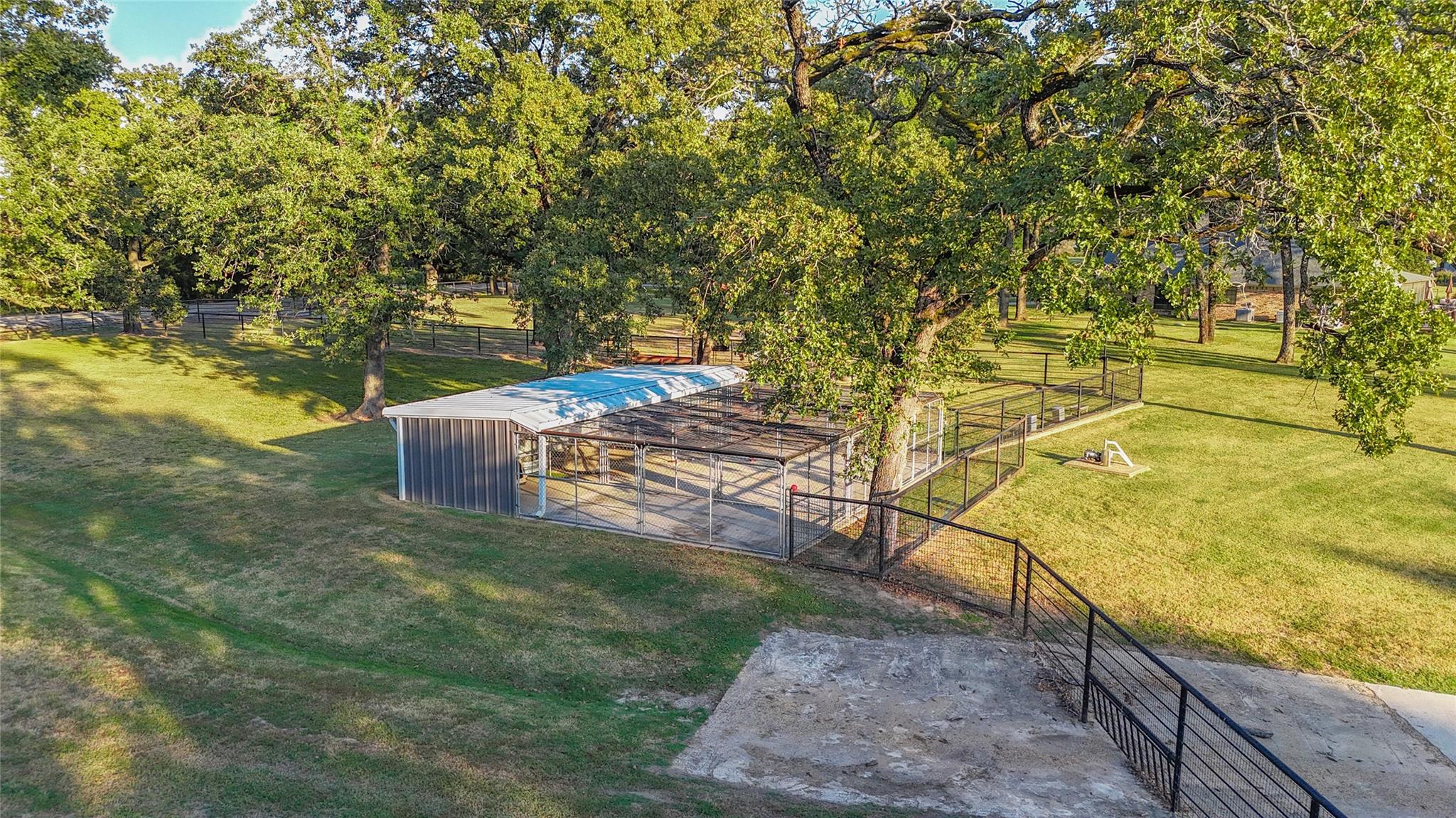 Terrell, Texas, 75161, United States, 3 Bedrooms Bedrooms, ,3 BathroomsBathrooms,Residential,For Sale,1977781