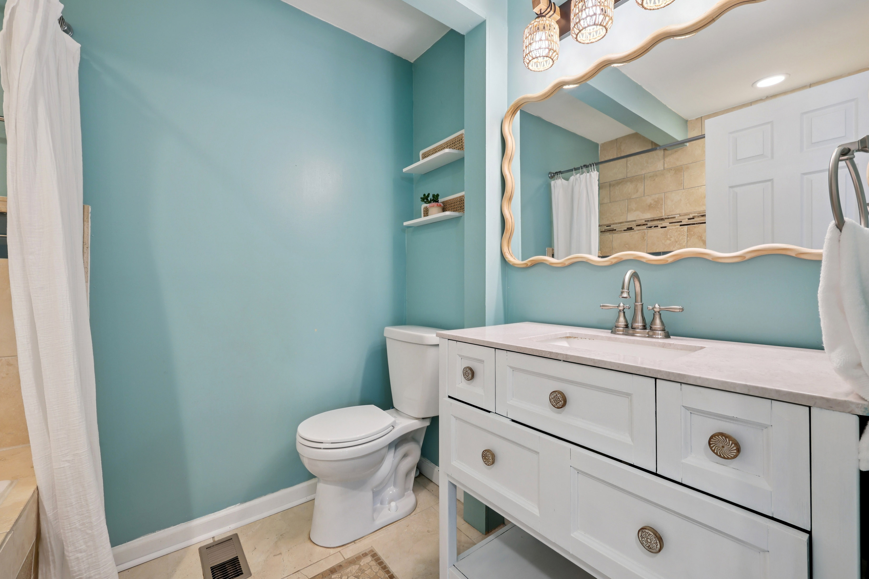  Beautifully Renovated Brick Ranch in a Prime Smyrna Location - 物件實景