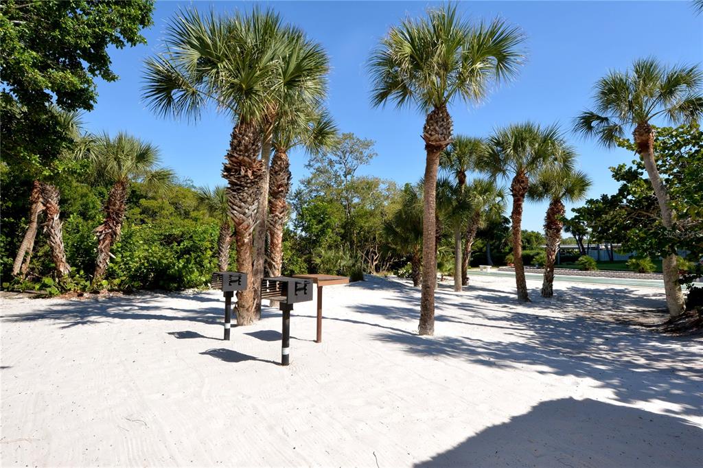 Sarasota, Florida, 34242, United States, 2 Bedrooms Bedrooms, ,2 BathroomsBathrooms,Residential,For Sale,1926172