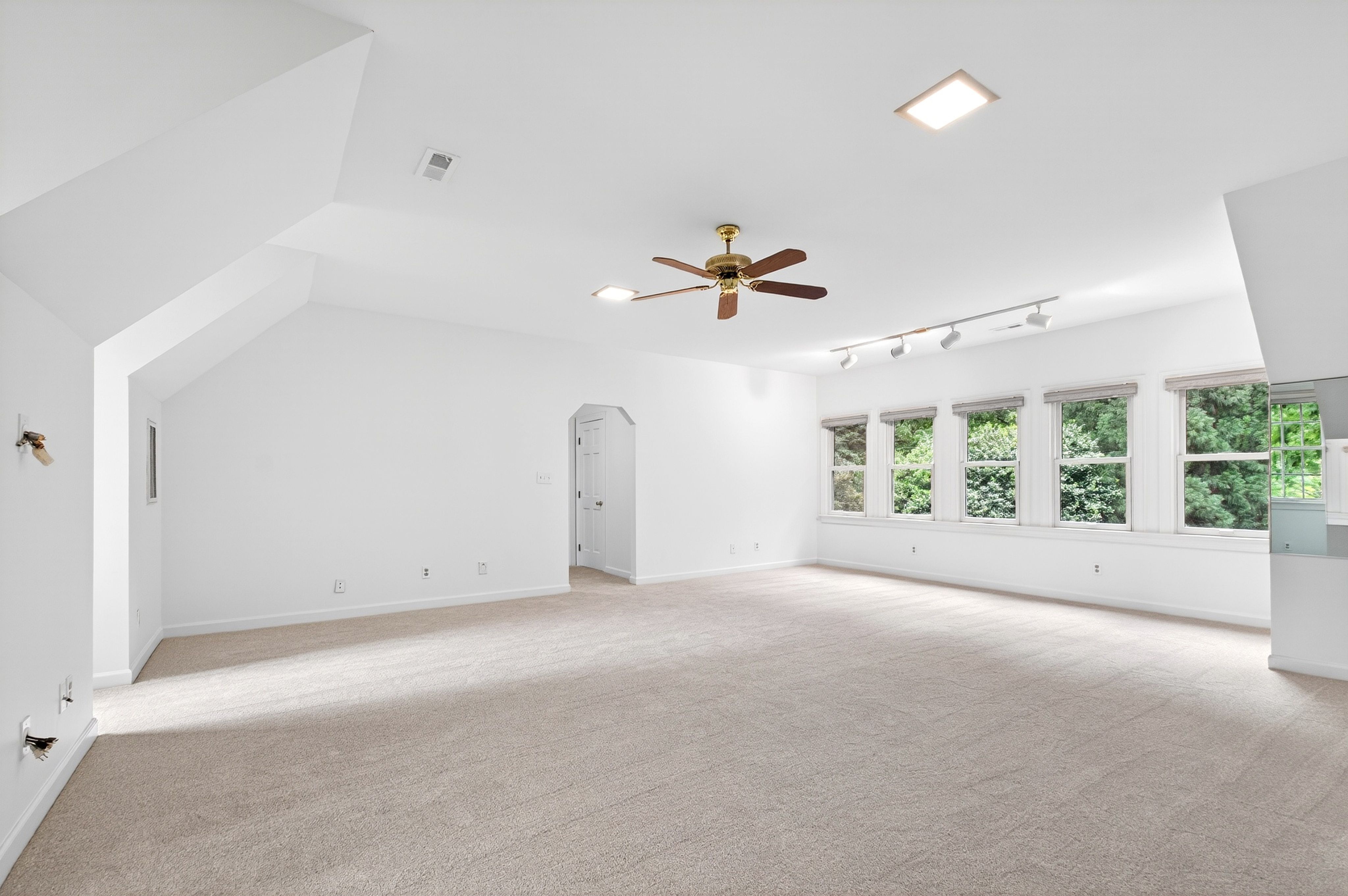  1117 Bentham Drive, Raleigh, NC 27614 - 物件實景