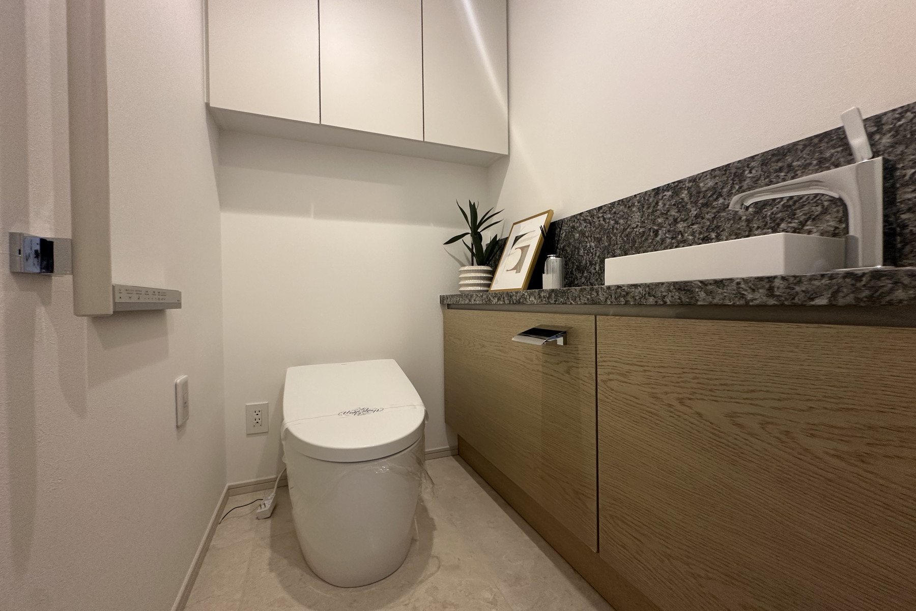  WORLD TOWER RESIDENCE - 物件實景