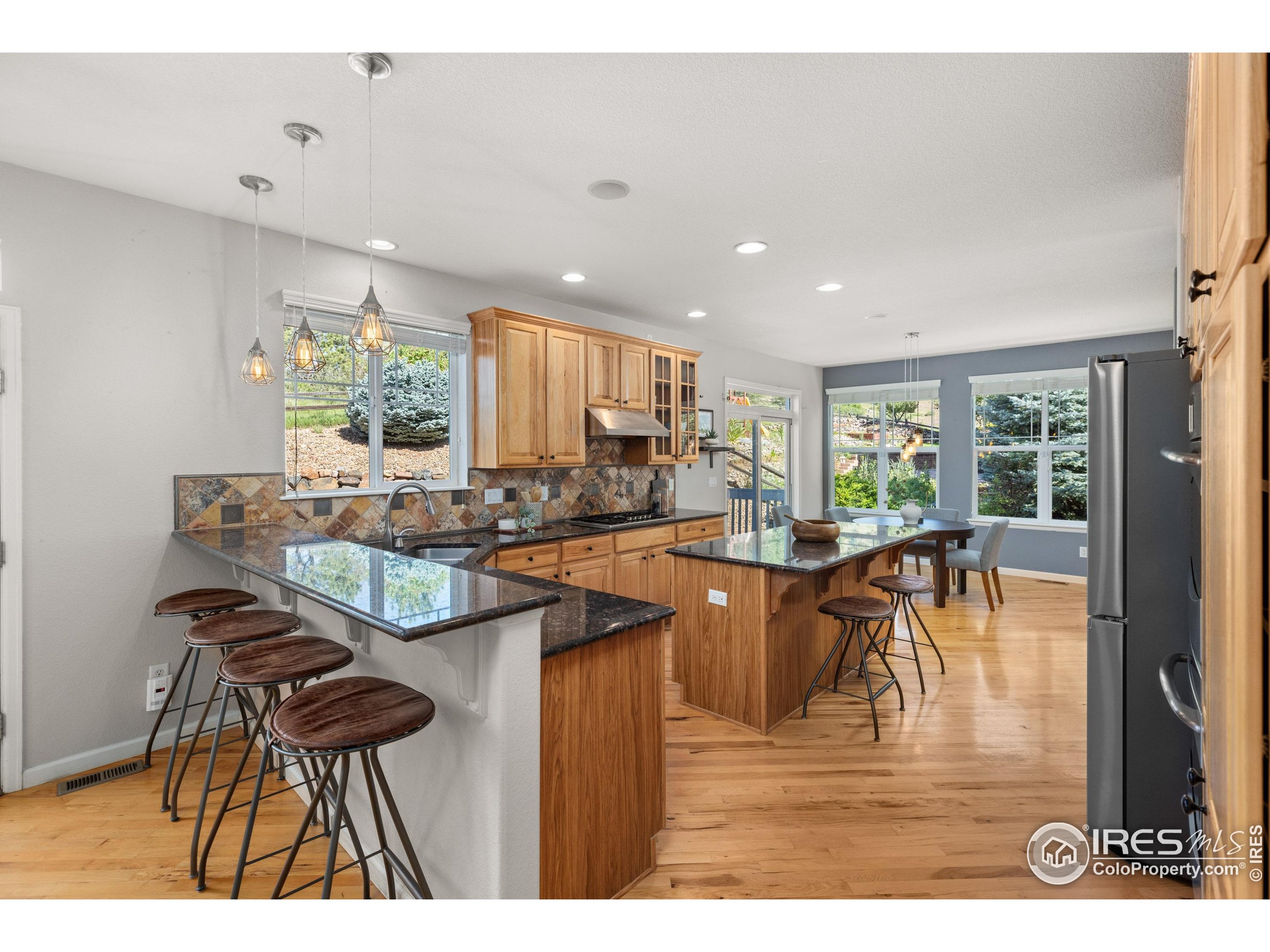 Lyons, Colorado, 80540, United States, 4 Bedrooms Bedrooms, ,3 BathroomsBathrooms,Residential,For Sale,1865994
